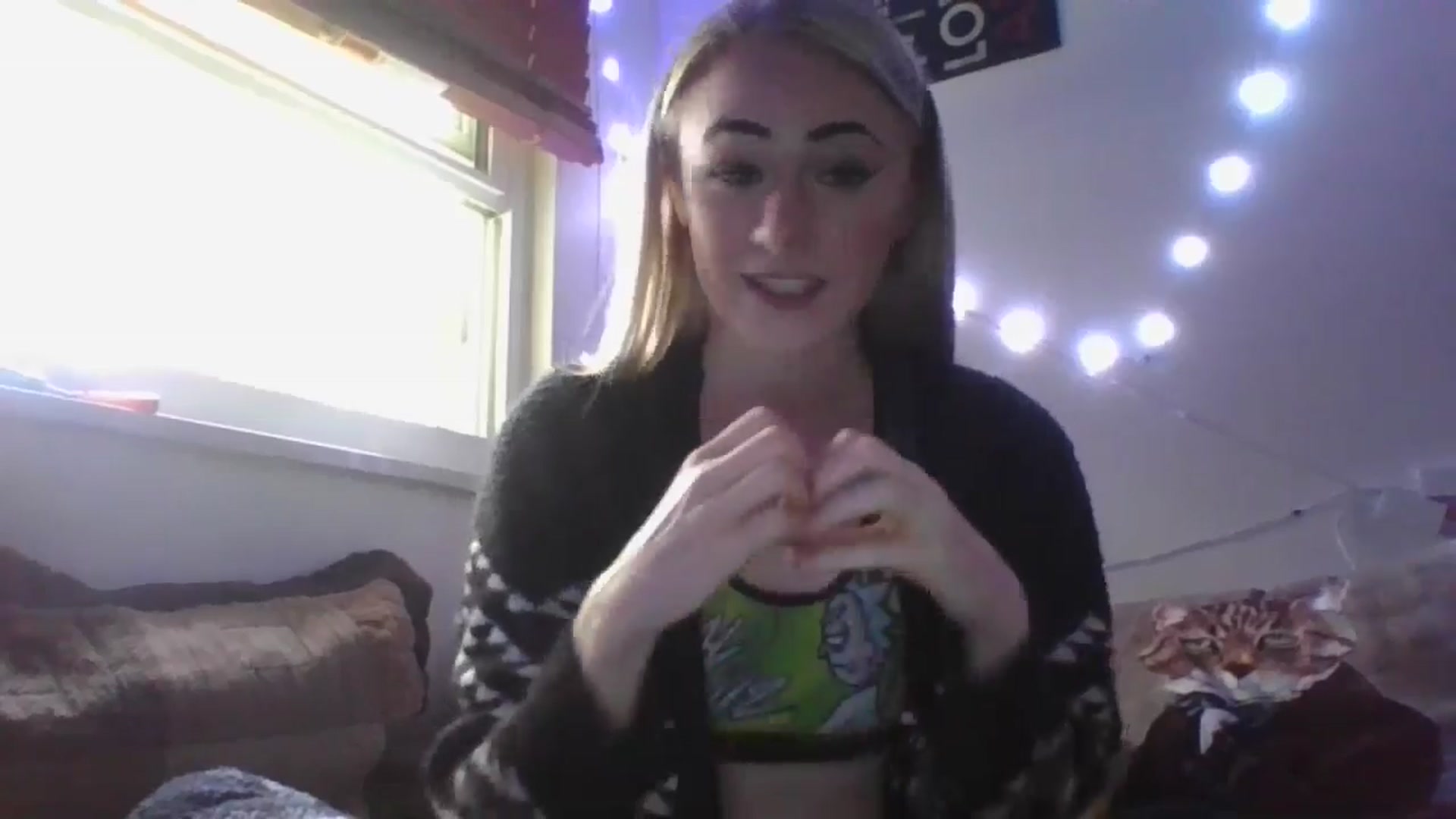 Gallery image thumbnail from Kbabbbyyy11_'s myfreecams stream on, 05/17/2024, 15:57 image 20 of 20