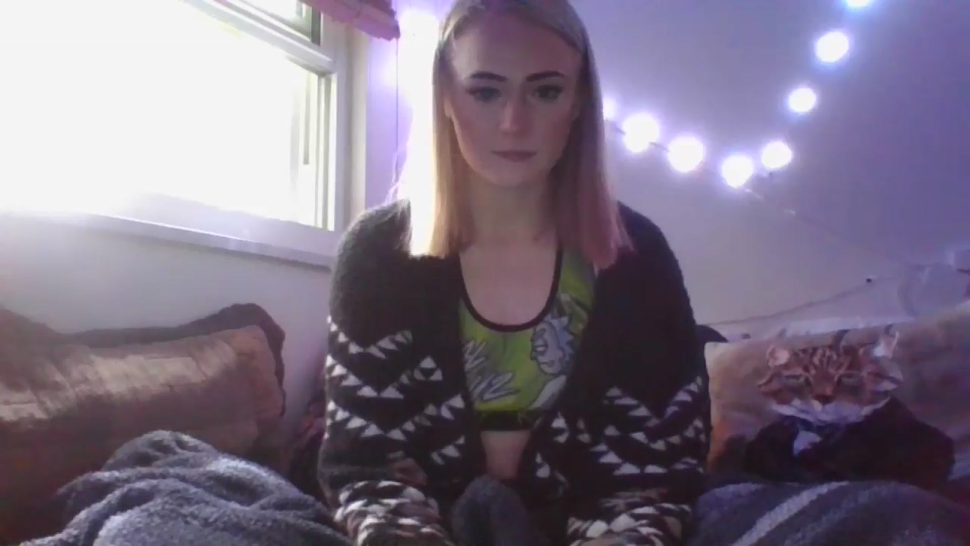 Gallery image thumbnail from Kbabbbyyy11_'s myfreecams stream on, 05/17/2024, 15:57 image 13 of 20
