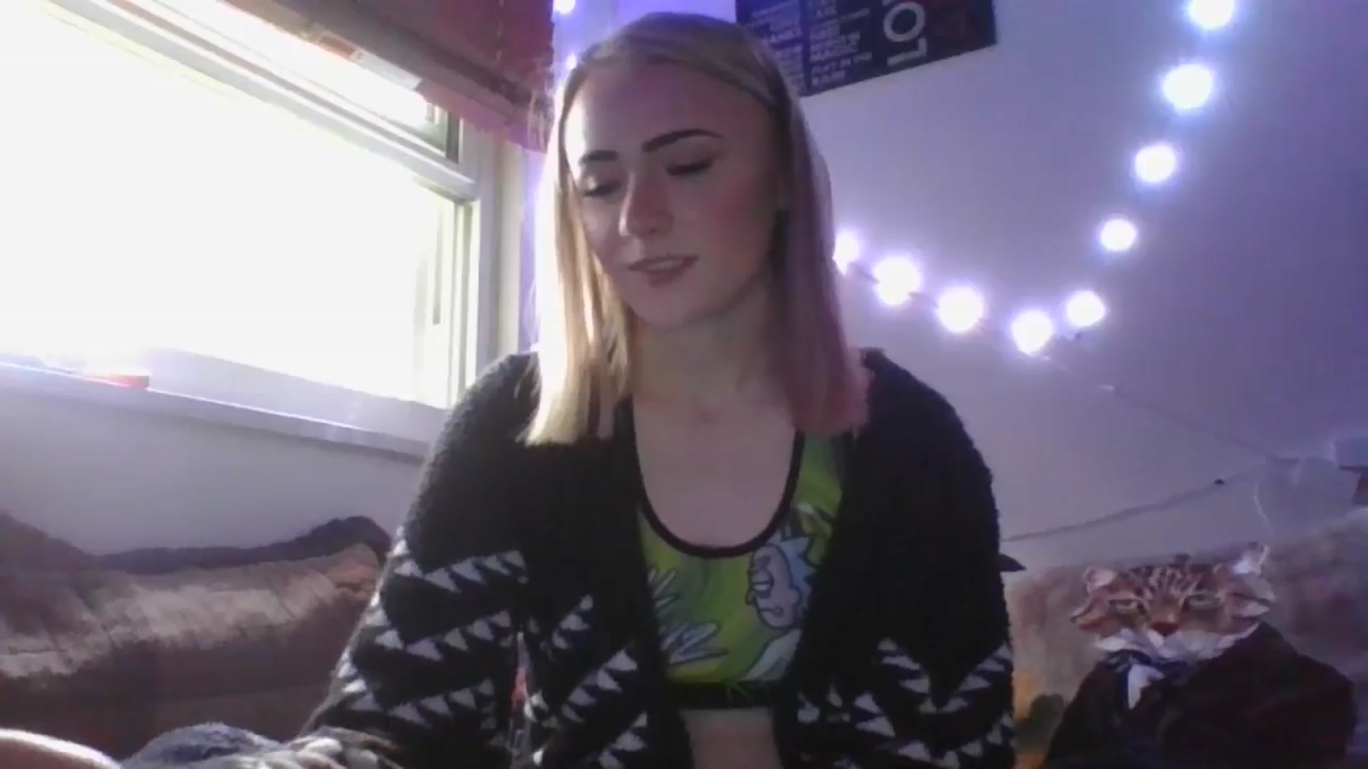 Gallery image thumbnail from Kbabbbyyy11_'s myfreecams stream on, 05/17/2024, 15:57 image 19 of 20