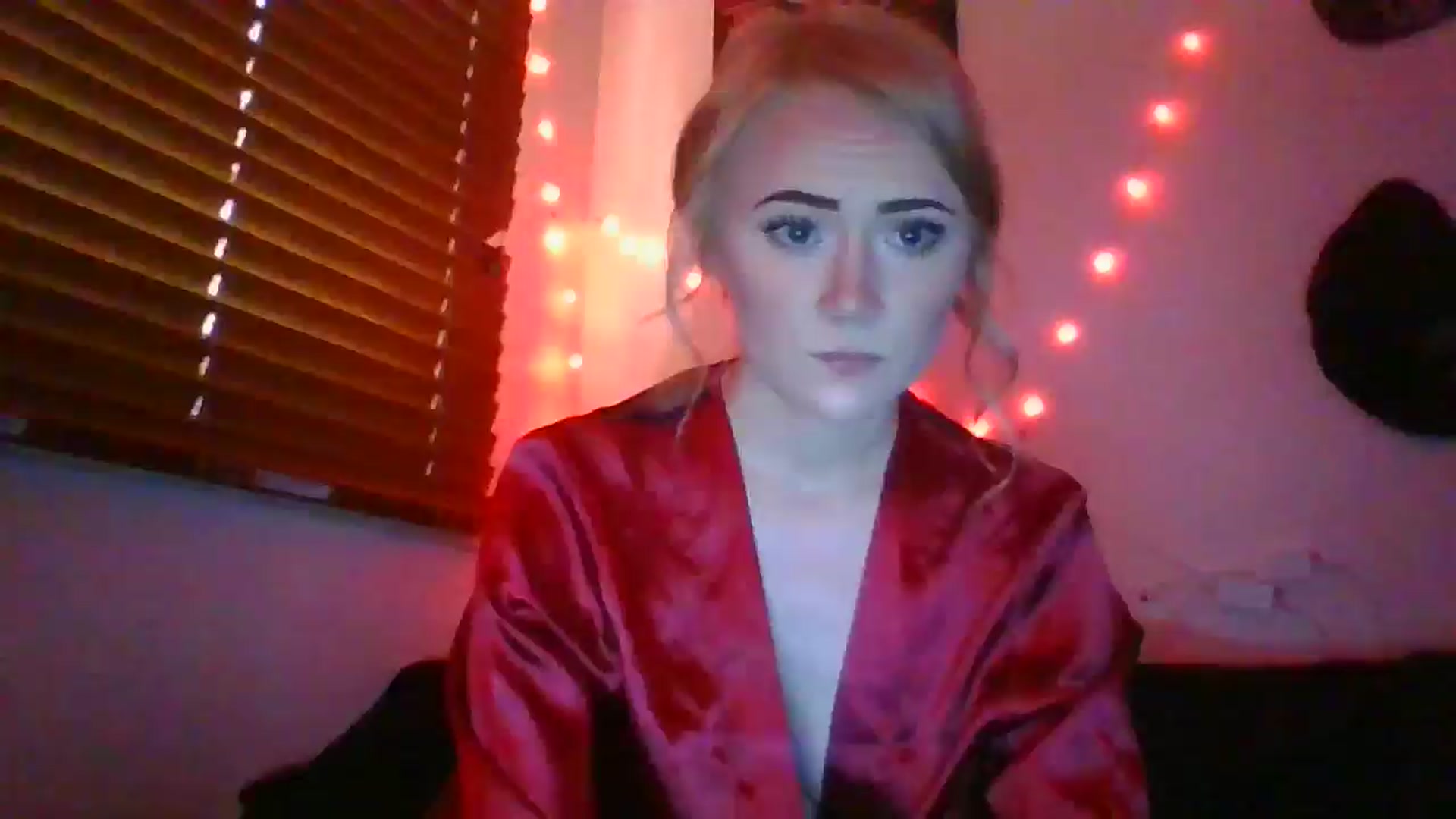 Gallery image thumbnail from Kbabbbyyy11_'s myfreecams stream on, 05/22/2024, 18:27 image 6 of 20