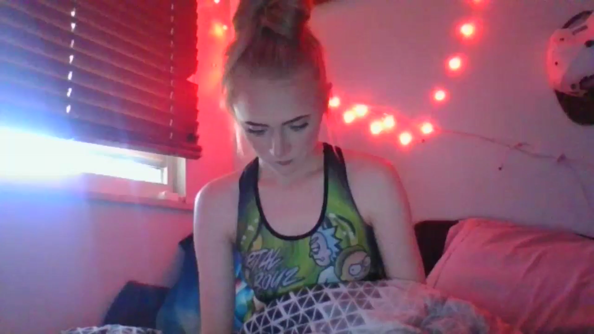 Gallery image thumbnail from Kbabbbyyy11_'s myfreecams stream on, 06/11/2024, 17:25 image 2 of 20