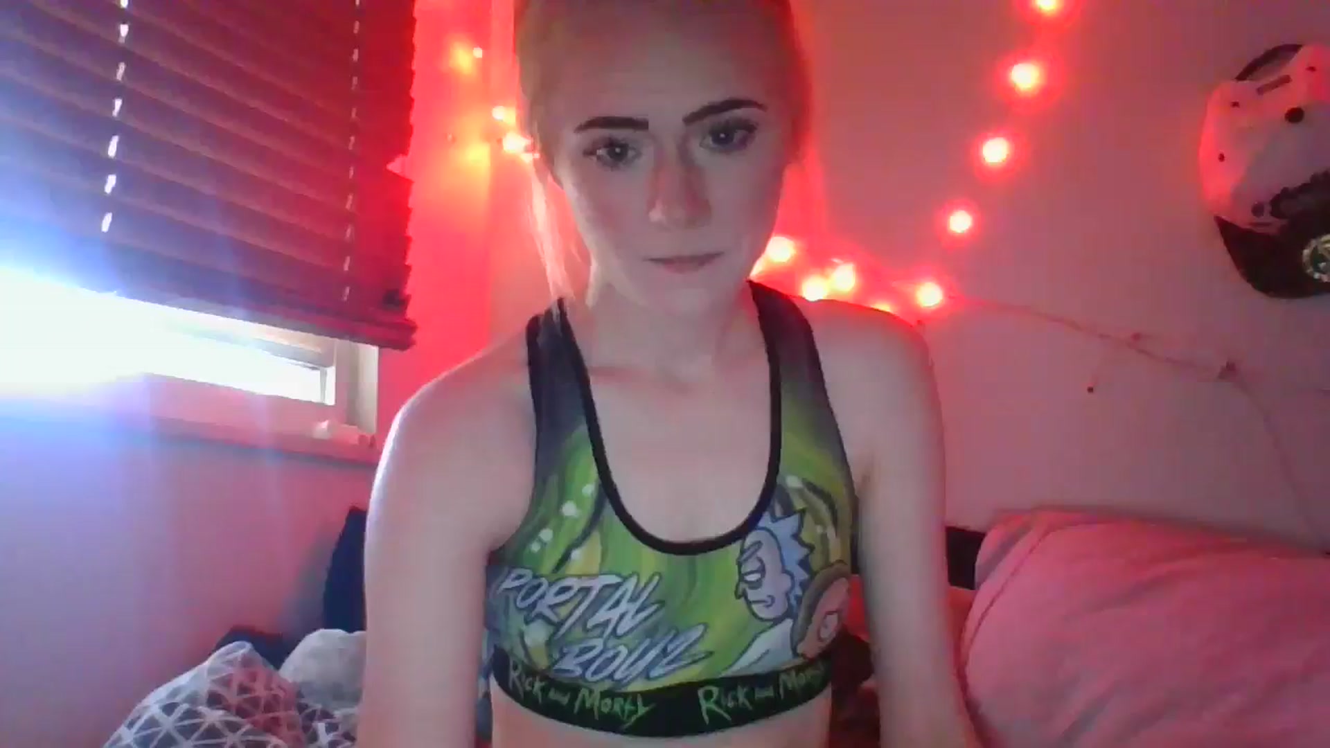 Gallery image thumbnail from Kbabbbyyy11_'s myfreecams stream on, 06/11/2024, 17:59 image 12 of 20