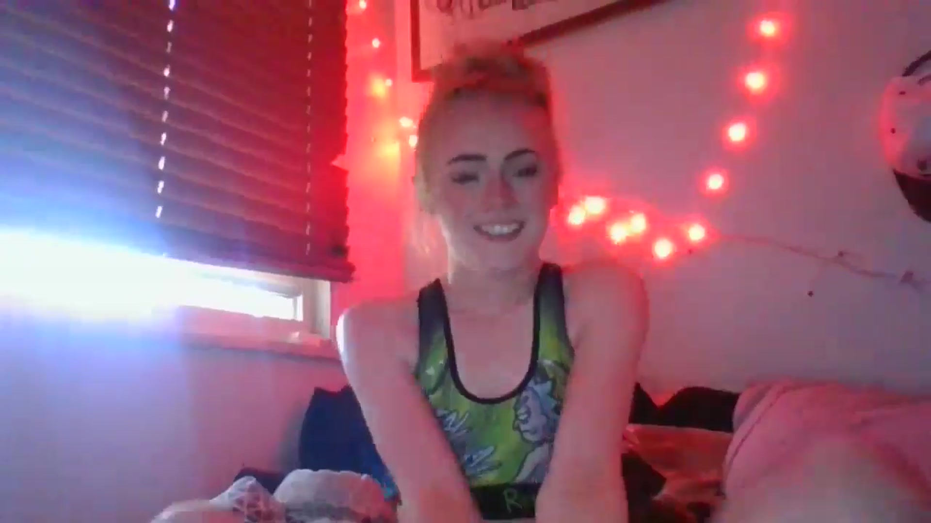 Gallery image thumbnail from Kbabbbyyy11_'s myfreecams stream on, 06/11/2024, 17:59 image 15 of 20