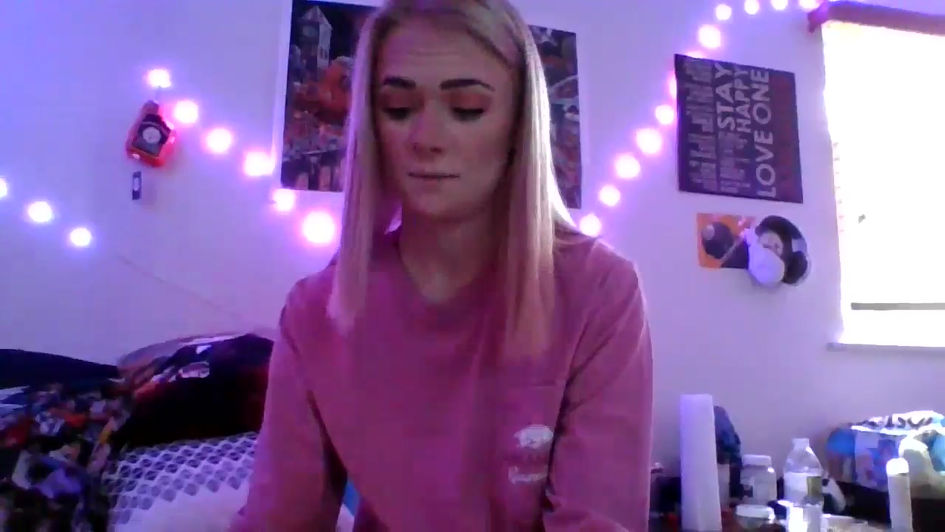 Gallery image thumbnail from Kbabbbyyy11_'s myfreecams stream on, 07/29/2024, 15:39 image 19 of 20