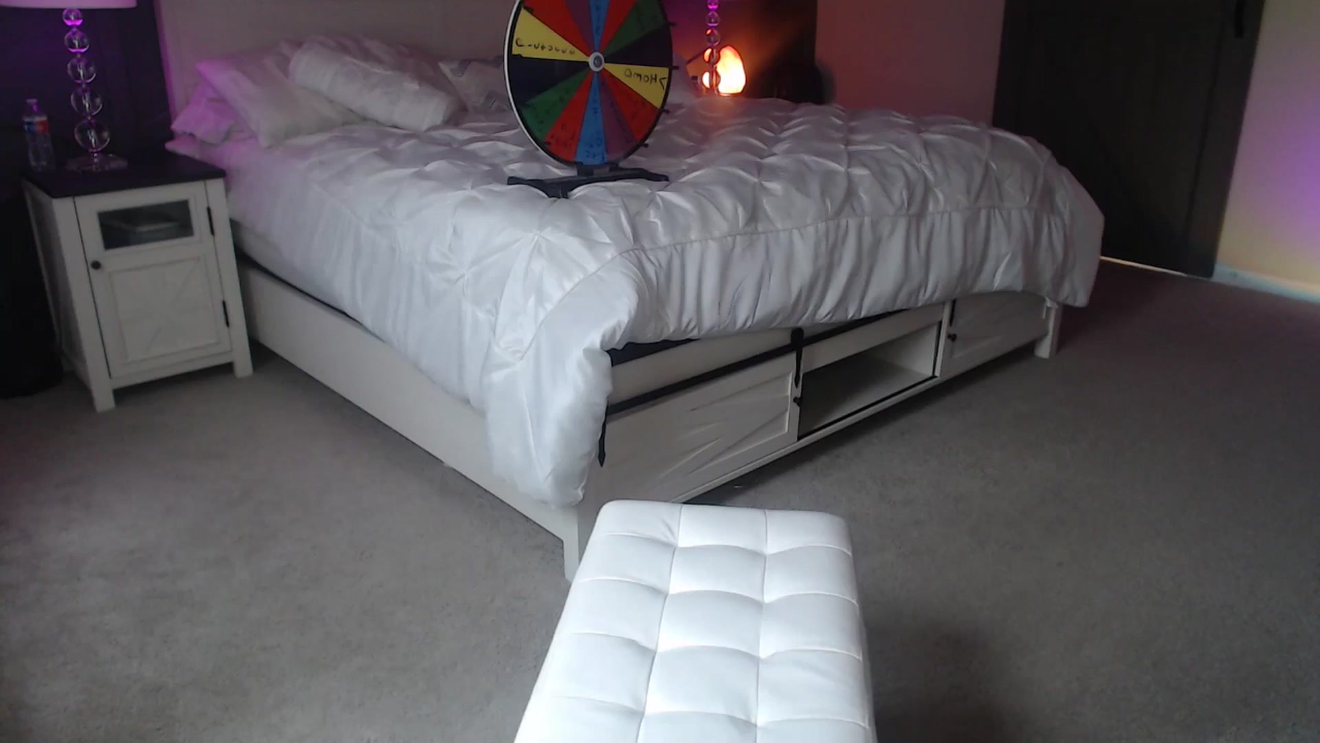 Gallery image thumbnail from Kcsweetie4u's myfreecams stream on, 05/15/2025, 15:14 image 10 of 20