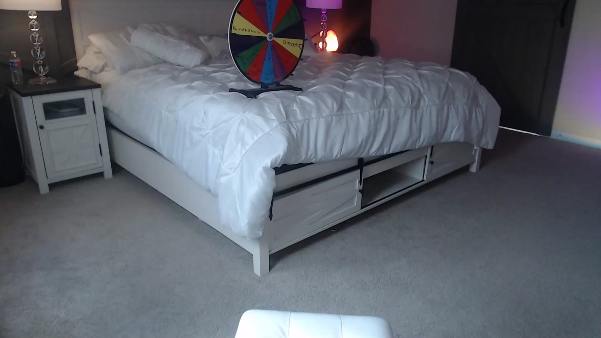 Gallery image thumbnail from Kcsweetie4u's myfreecams stream on, 05/15/2025, 15:14 image 1 of 20
