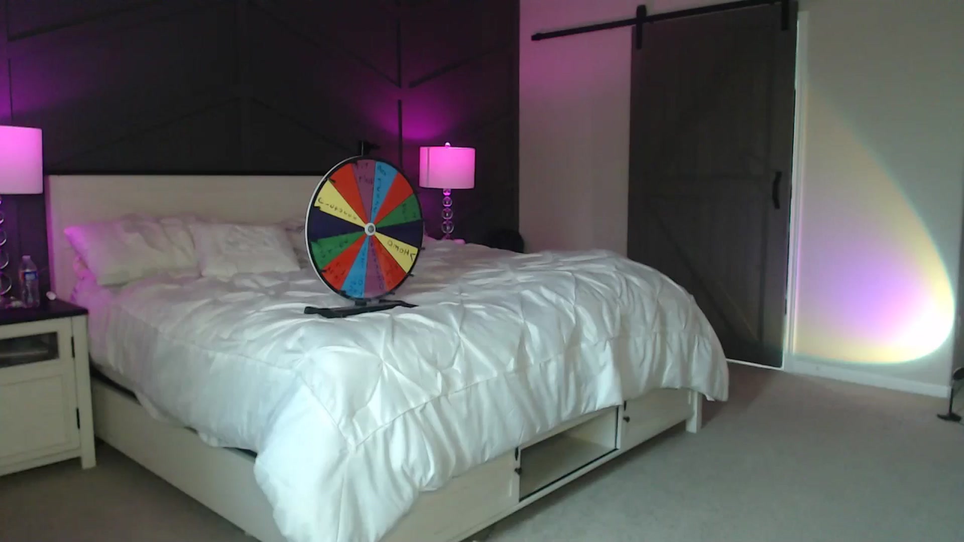 Gallery image thumbnail from Kcsweetie4u's myfreecams stream on, 05/16/2025, 15:56 image 3 of 20