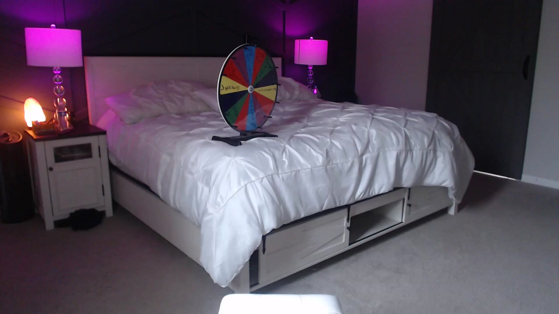 Gallery image thumbnail from Kcsweetie4u's myfreecams stream on, 06/04/2025, 15:50 image 19 of 20