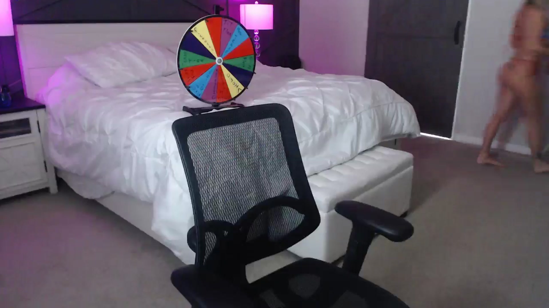 Gallery image thumbnail from Kcsweetie4u's myfreecams stream on, 06/30/2025, 15:17 image 10 of 20