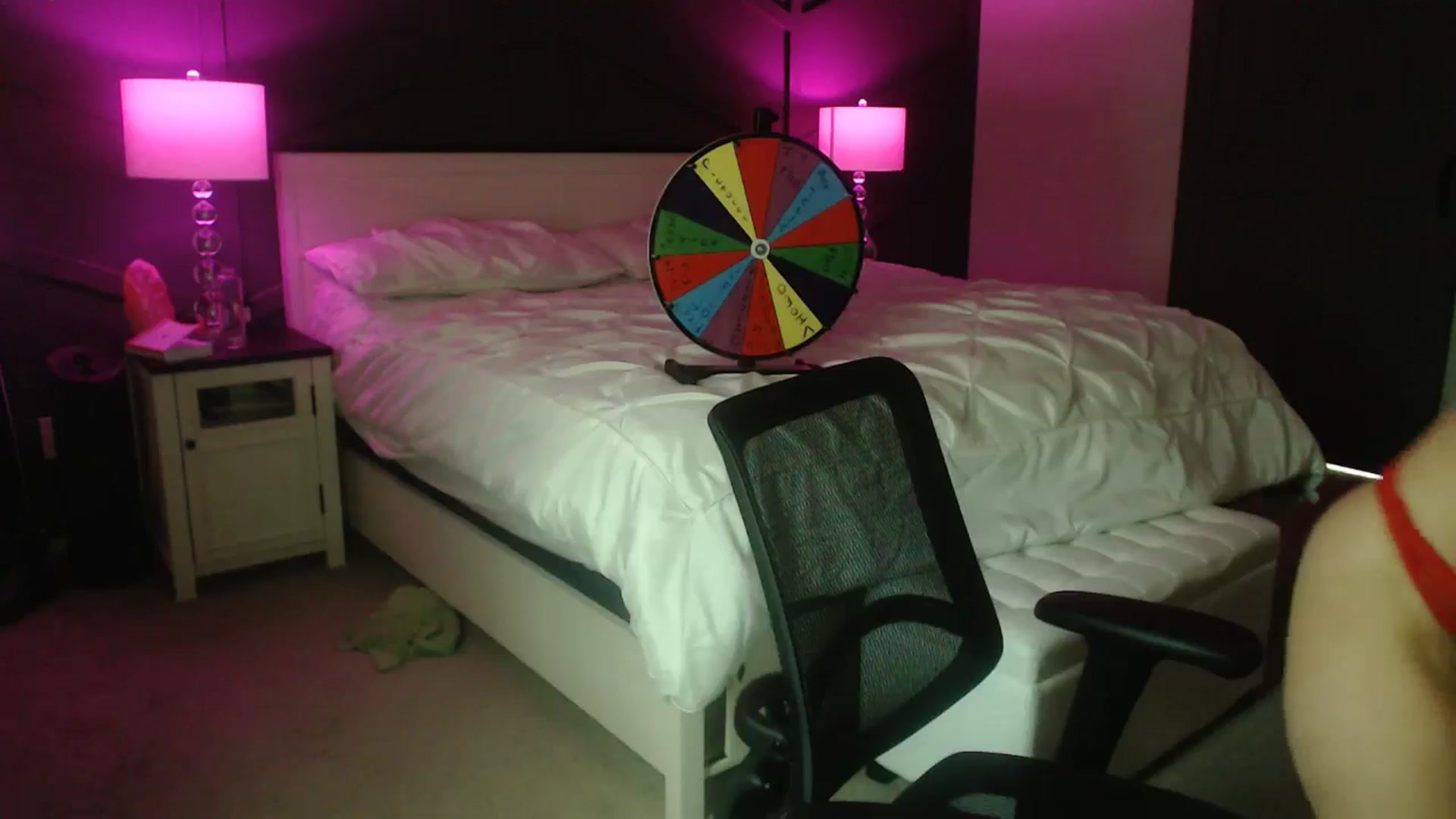 Gallery image thumbnail from Kcsweetie4u's myfreecams stream on, 07/11/2025, 15:42 image 19 of 20