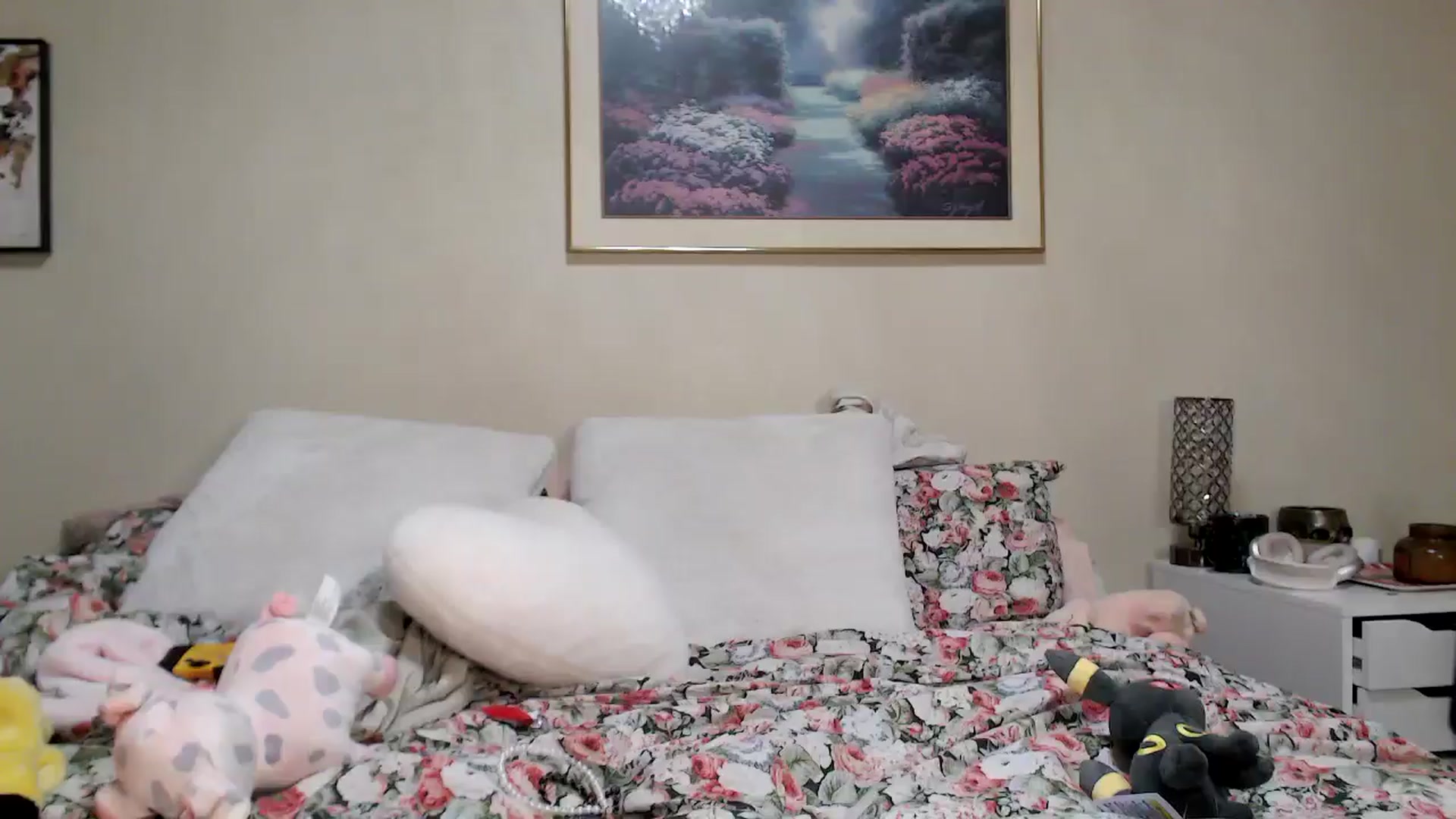 Gallery image thumbnail from Keelstarz's myfreecams stream on, 05/26/2025, 08:51 image 12 of 20