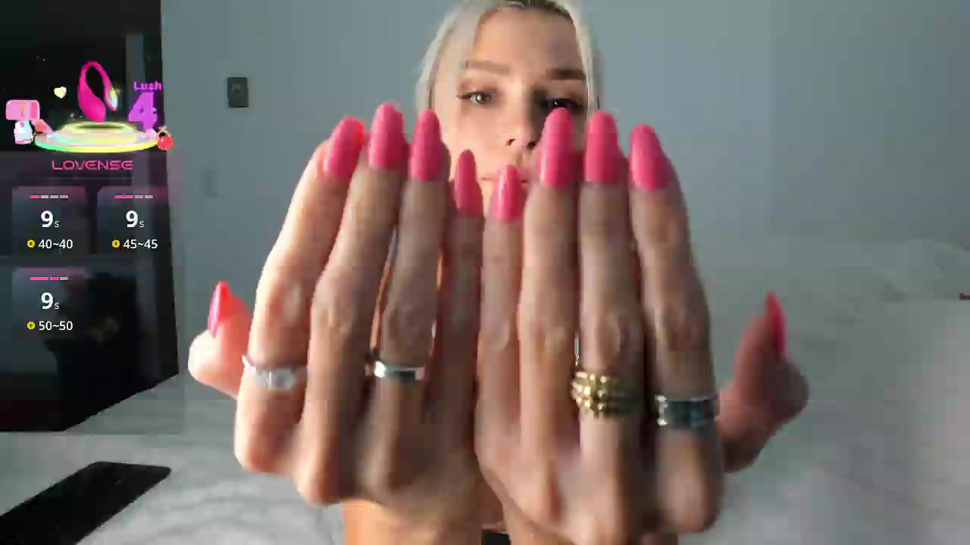 Gallery image thumbnail from KeelyGar22's myfreecams stream on, 05/24/2026, 22:59 image 15 of 20
