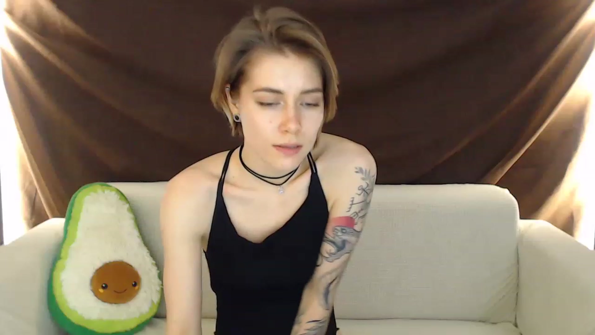 Gallery image thumbnail from KeepSpark's myfreecams stream on, 12/18/2022, 04:10 image 14 of 20