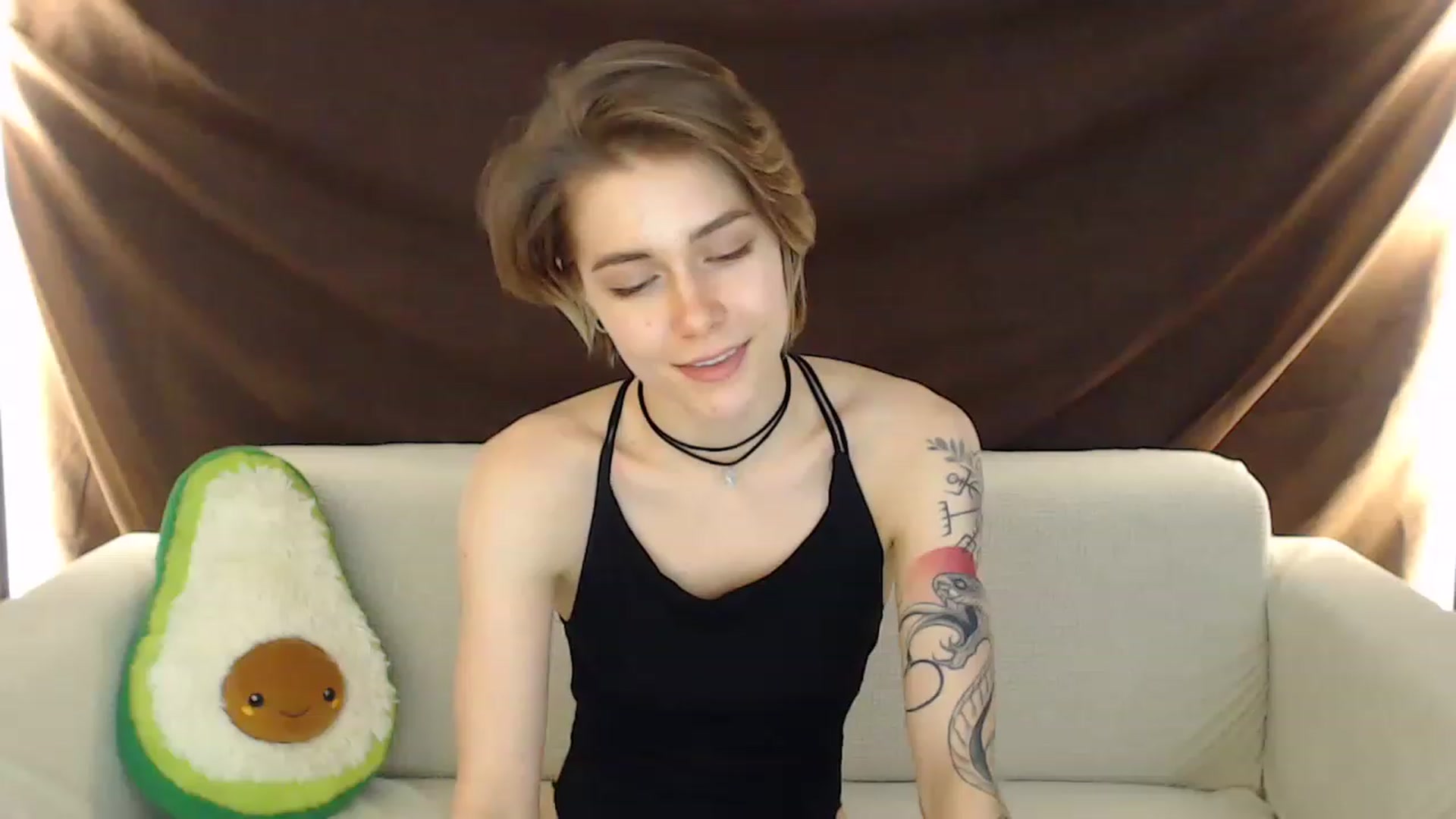 Gallery image thumbnail from KeepSpark's myfreecams stream on, 12/18/2022, 04:10 image 11 of 20