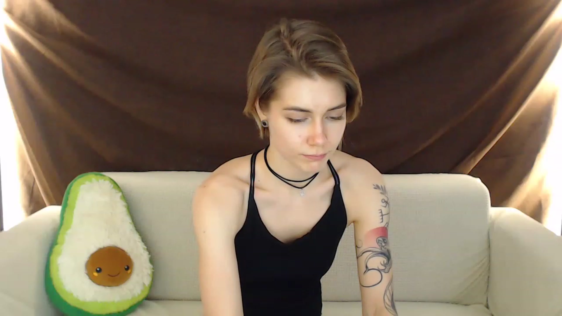 Gallery image thumbnail from KeepSpark's myfreecams stream on, 12/18/2022, 04:10 image 15 of 20