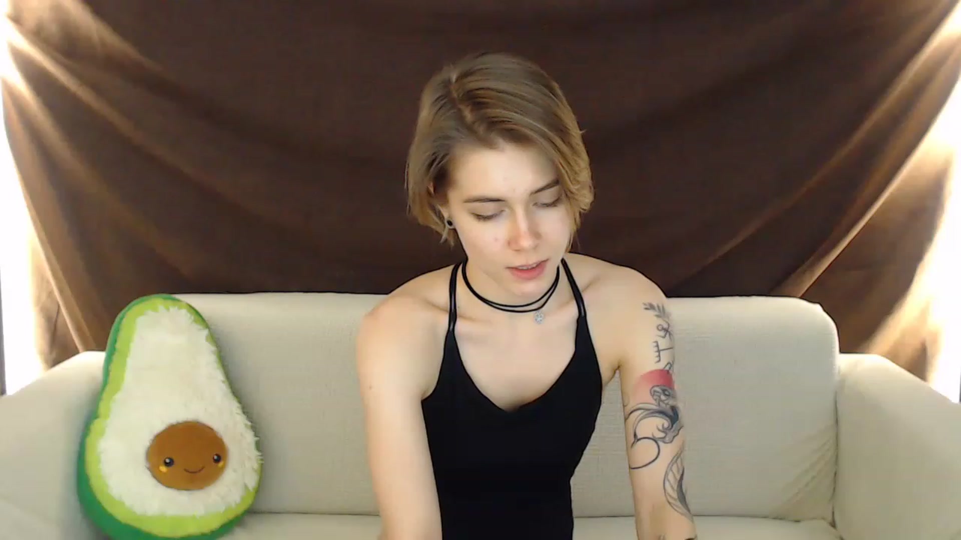 Gallery image thumbnail from KeepSpark's myfreecams stream on, 12/18/2022, 04:10 image 1 of 20