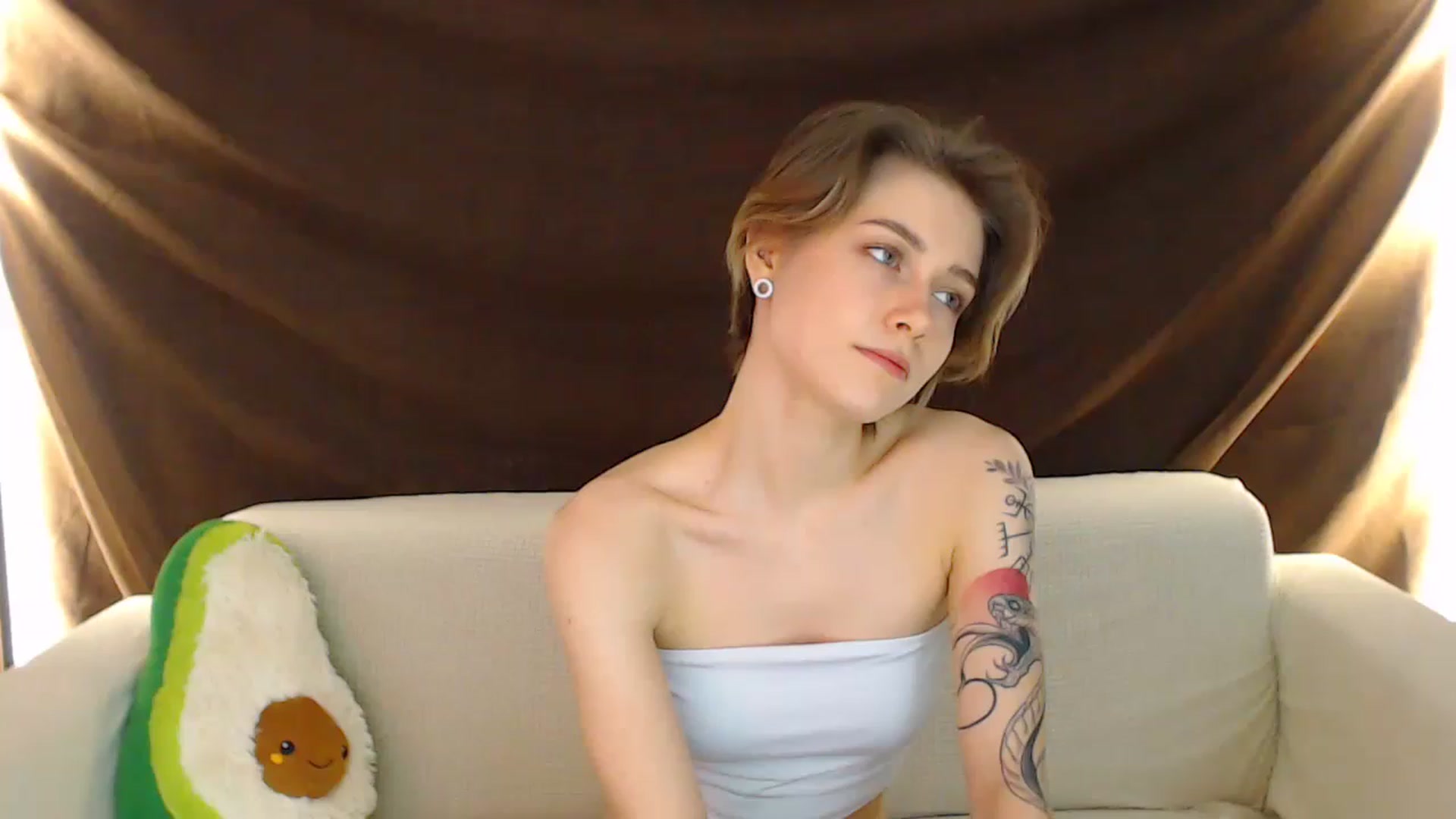 Gallery image thumbnail from KeepSpark's myfreecams stream on, 12/21/2022, 03:28 image 15 of 20