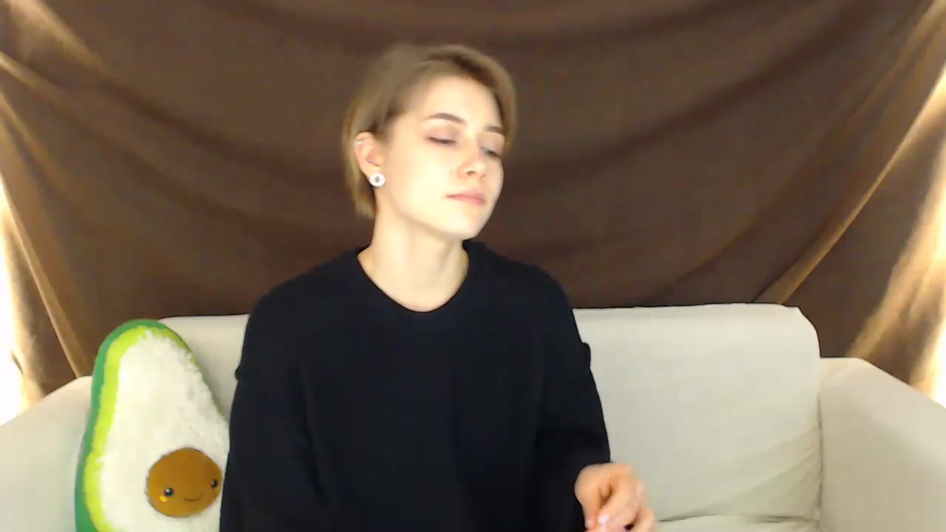 Gallery image thumbnail from KeepSpark's myfreecams stream on, 12/29/2022, 03:47 image 17 of 20