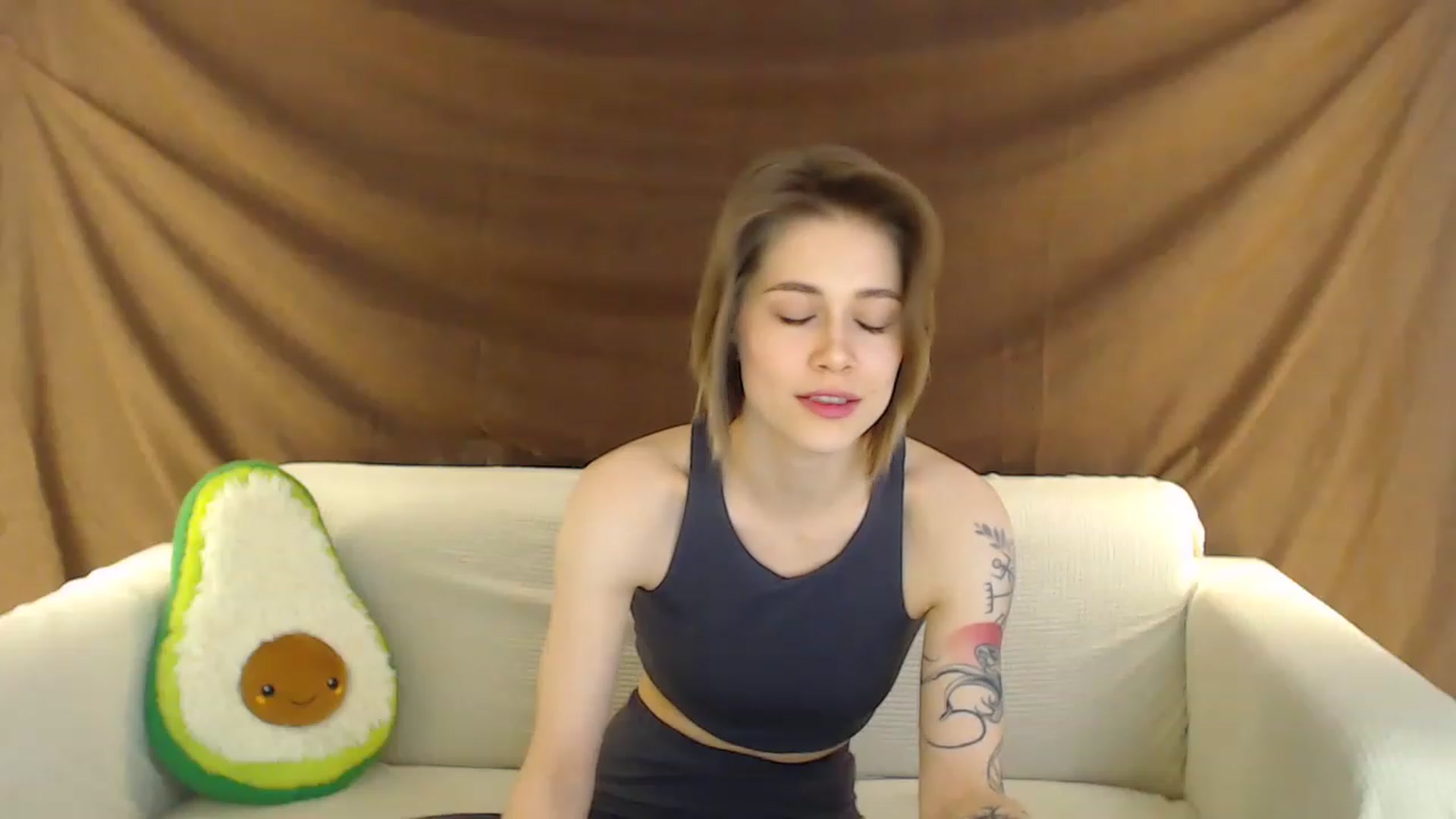 Gallery image thumbnail from KeepSpark's myfreecams stream on, 03/22/2023, 04:39 image 14 of 20