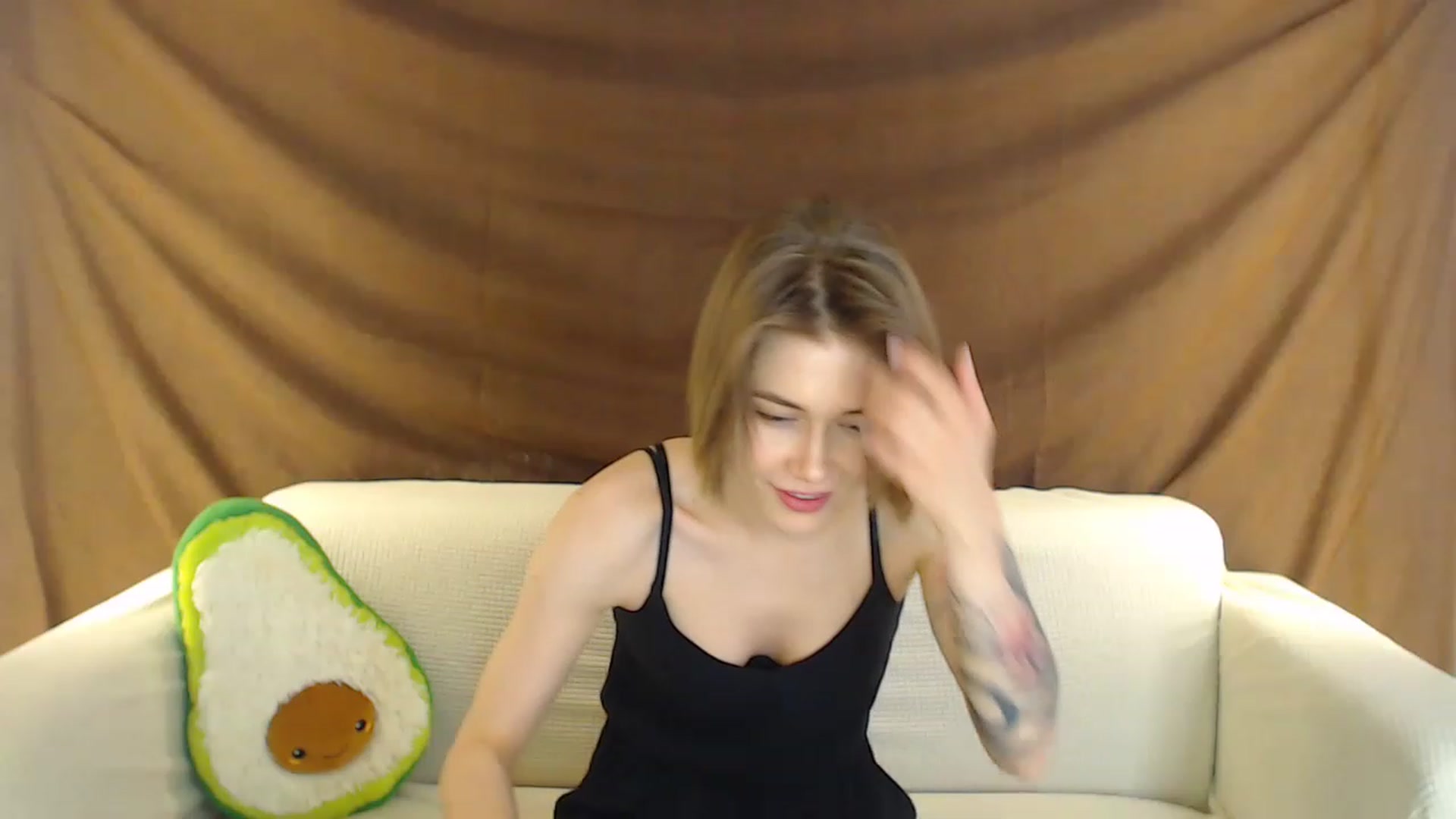 Gallery image thumbnail from KeepSpark's myfreecams stream on, 04/12/2023, 04:23 image 18 of 20