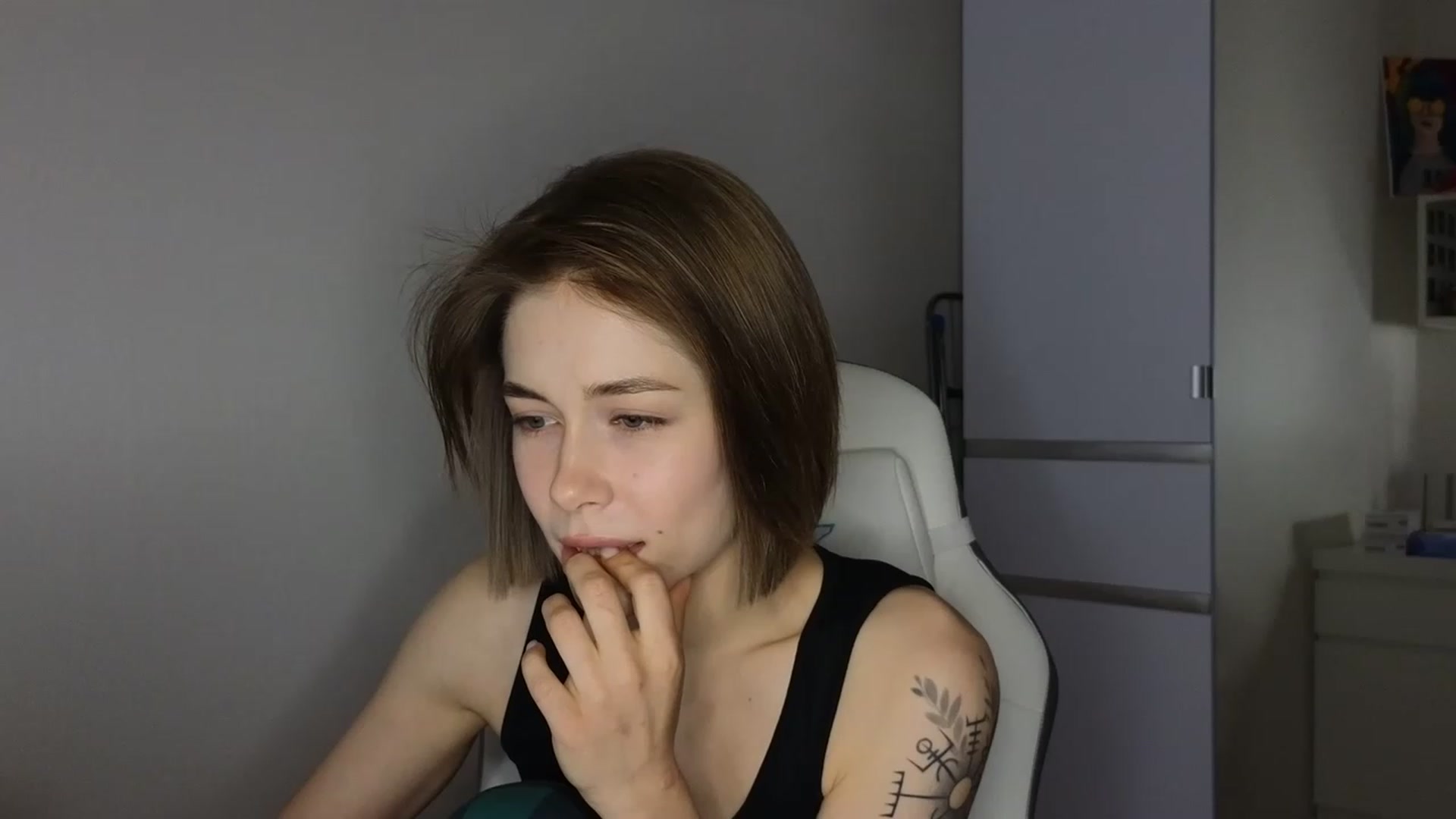 Gallery image thumbnail from KeepSpark's myfreecams stream on, 05/10/2023, 03:04 image 14 of 20