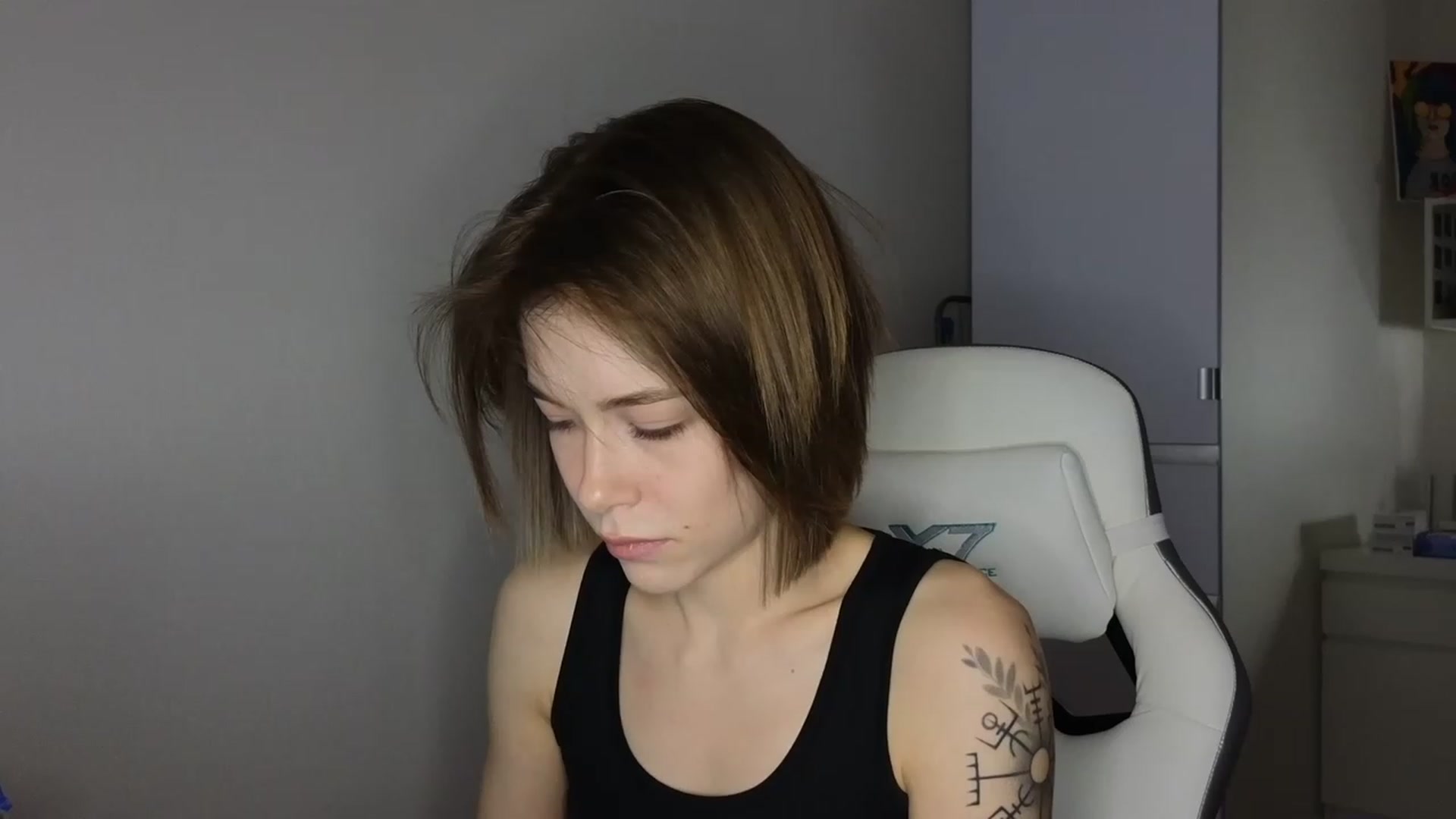 Gallery image thumbnail from KeepSpark's myfreecams stream on, 05/10/2023, 03:34 image 16 of 20