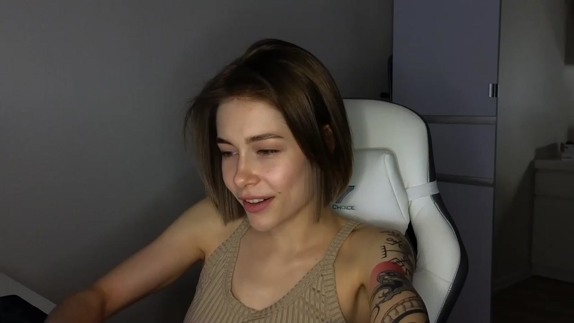 Gallery image thumbnail from KeepSpark's myfreecams stream on, 05/12/2023, 03:55 image 10 of 20