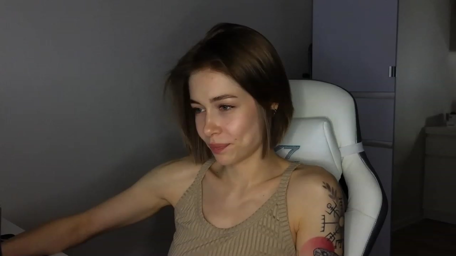 Gallery image thumbnail from KeepSpark's myfreecams stream on, 05/12/2023, 03:55 image 6 of 20