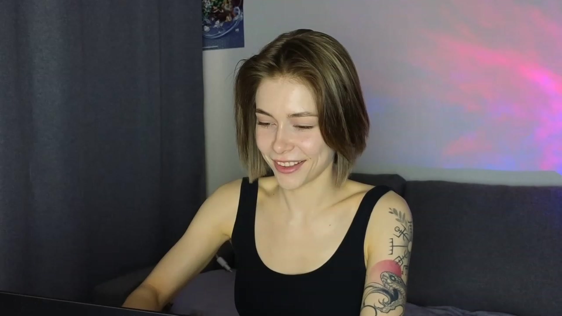 Gallery image thumbnail from KeepSpark's myfreecams stream on, 05/14/2023, 02:45 image 19 of 20
