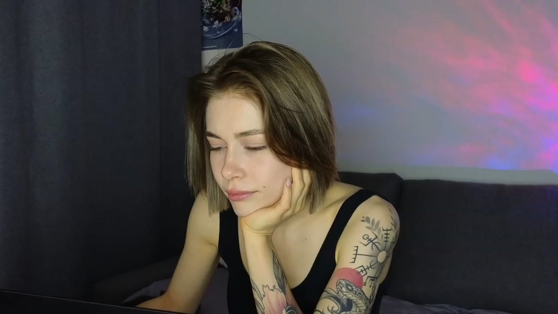 Gallery image thumbnail from KeepSpark's myfreecams stream on, 05/14/2023, 02:45 image 13 of 20