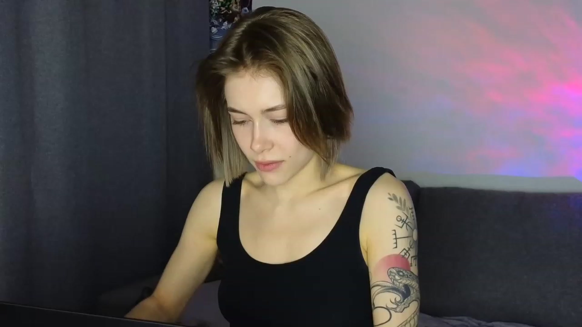 Gallery image thumbnail from KeepSpark's myfreecams stream on, 05/14/2023, 02:45 image 20 of 20