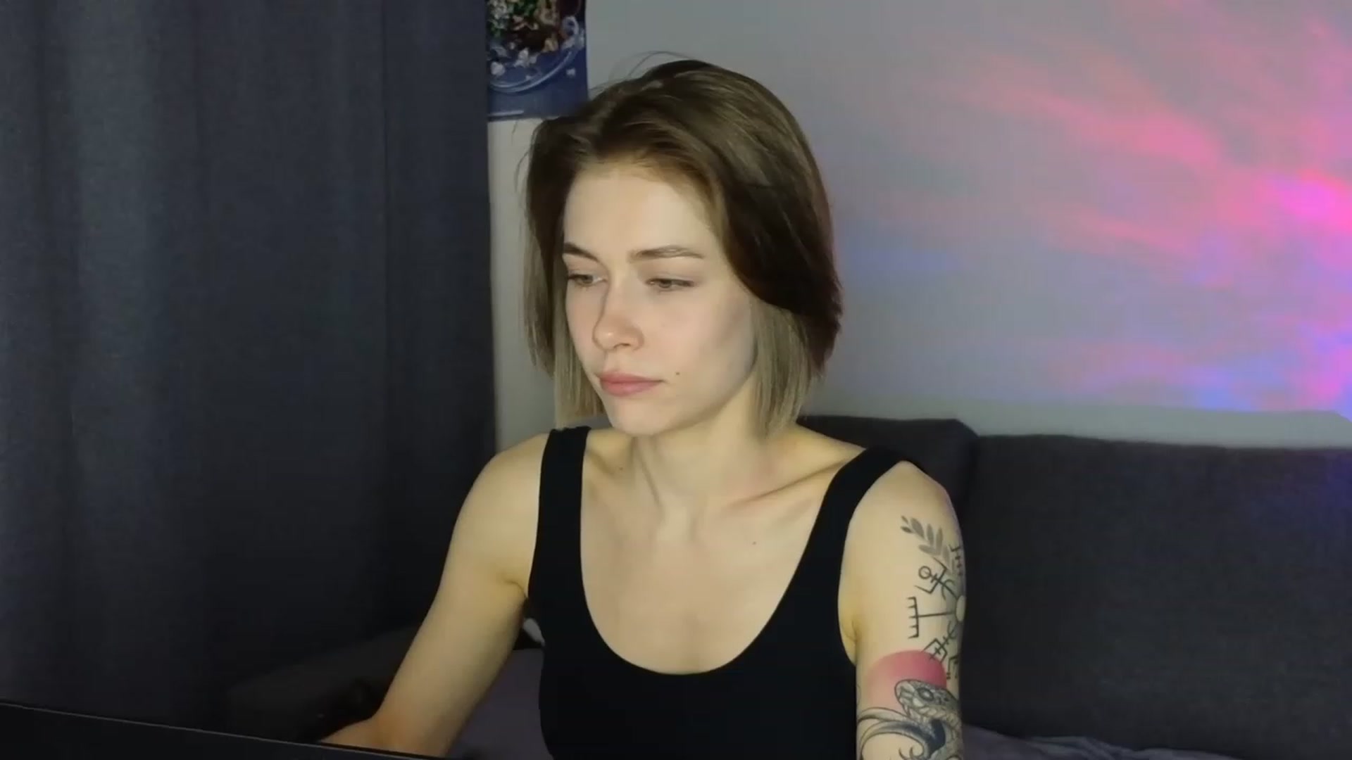 Gallery image thumbnail from KeepSpark's myfreecams stream on, 05/14/2023, 02:45 image 9 of 20