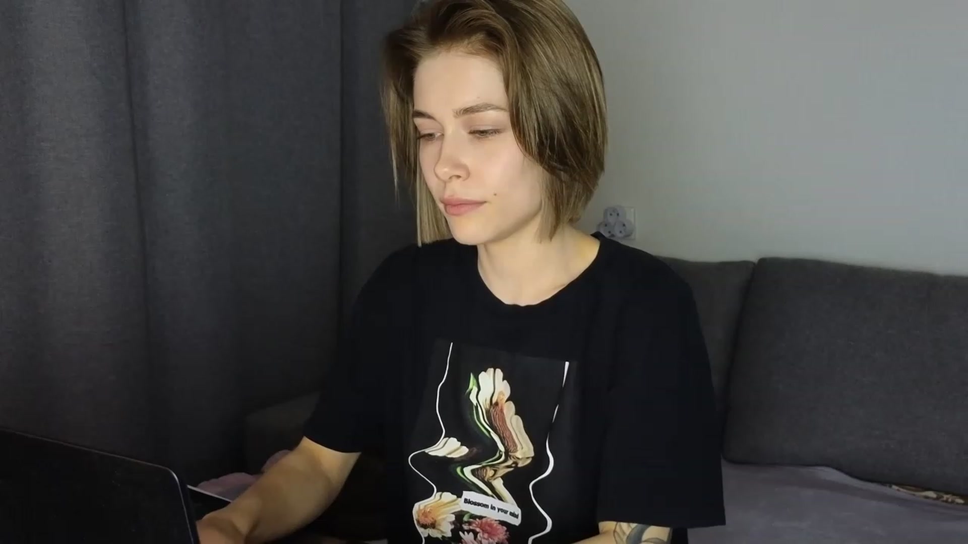Gallery image thumbnail from KeepSpark's myfreecams stream on, 05/15/2023, 05:09 image 3 of 20