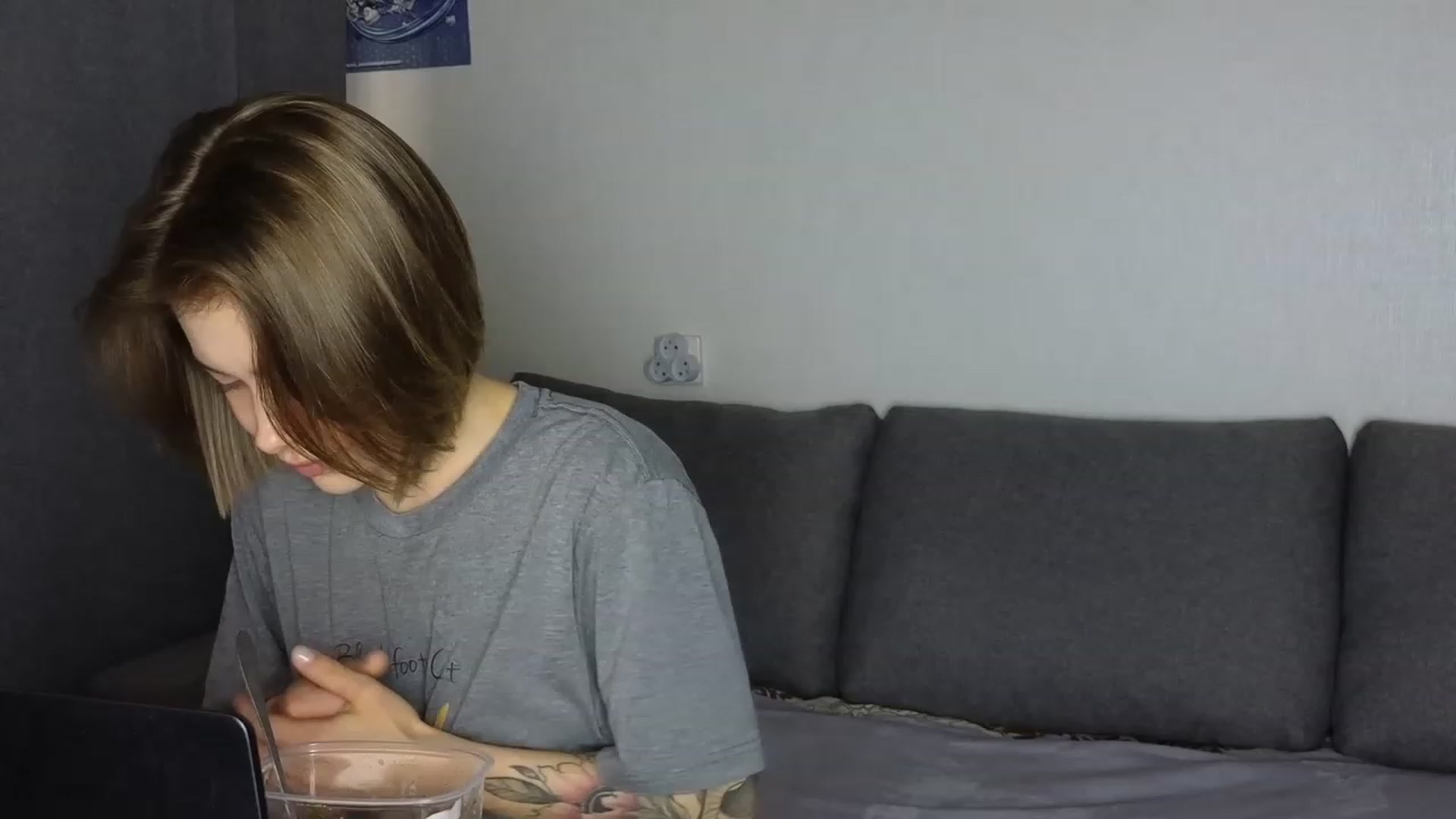 Gallery image thumbnail from KeepSpark's myfreecams stream on, 05/17/2023, 06:08 image 19 of 20