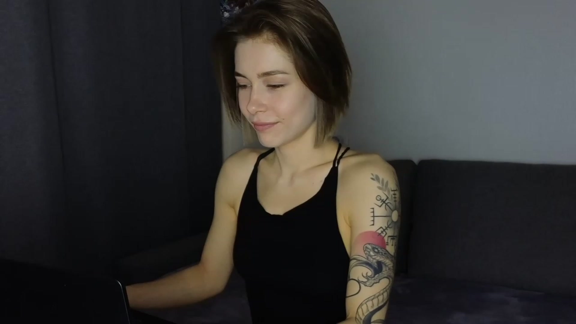 Gallery image thumbnail from KeepSpark's myfreecams stream on, 05/18/2023, 03:05 image 17 of 20