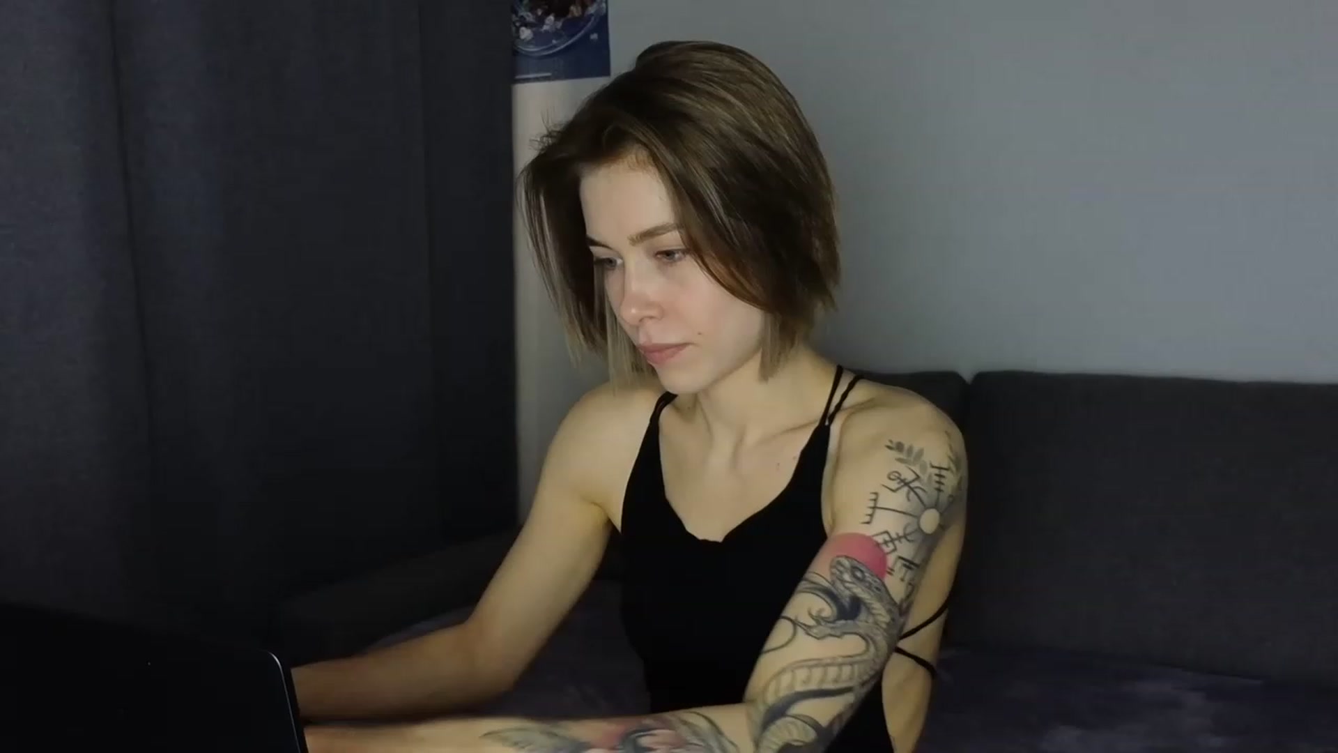 Gallery image thumbnail from KeepSpark's myfreecams stream on, 05/18/2023, 03:05 image 20 of 20