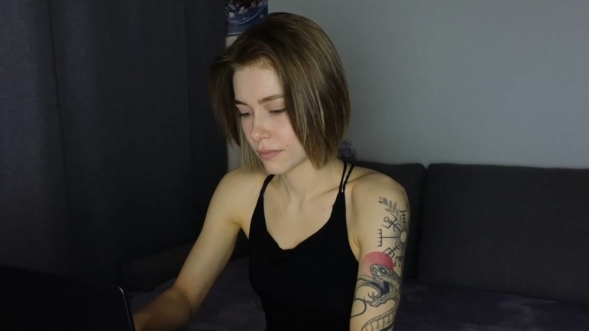 Gallery image thumbnail from KeepSpark's myfreecams stream on, 05/18/2023, 05:06 image 2 of 20