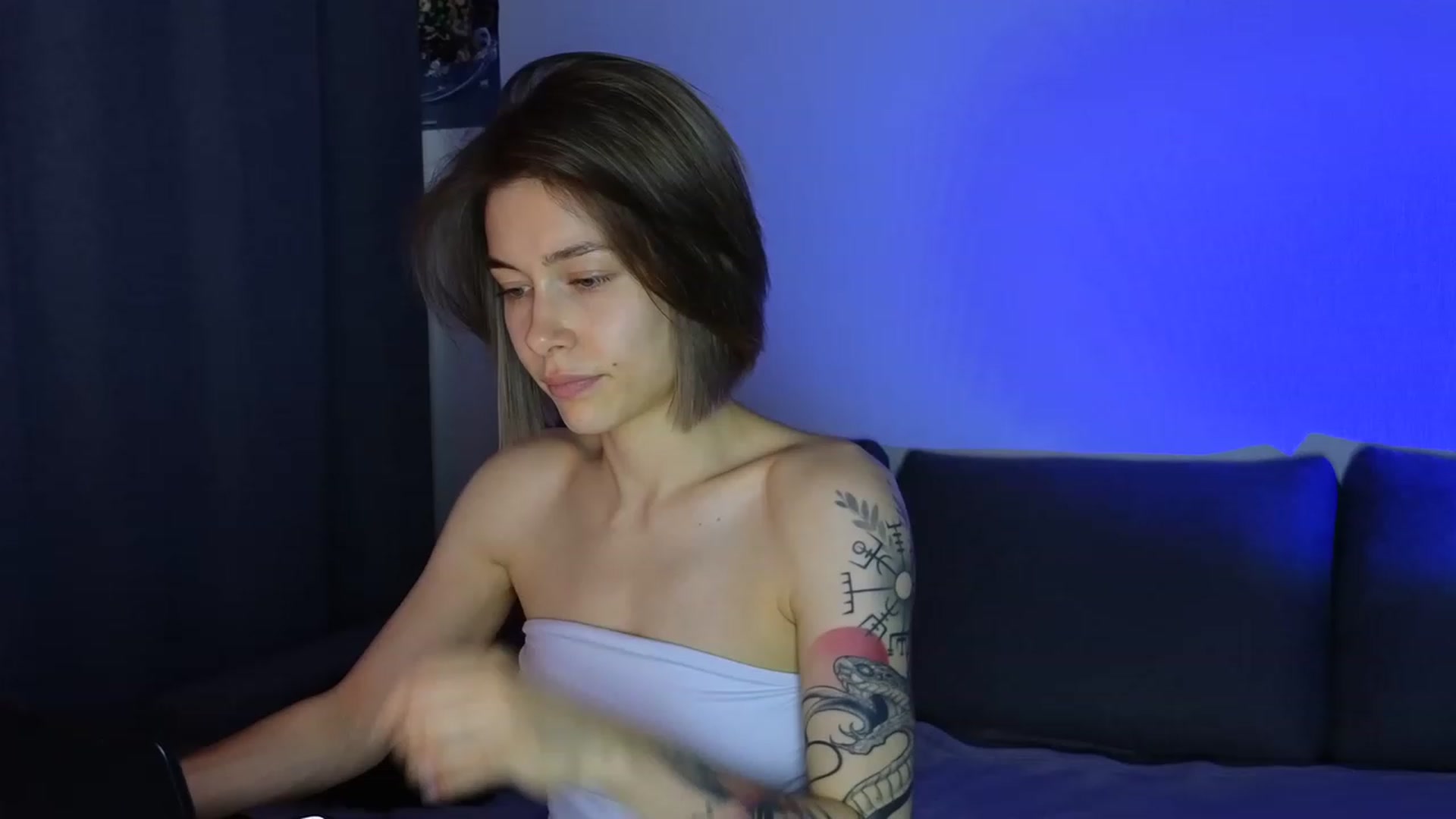 Gallery image thumbnail from KeepSpark's myfreecams stream on, 05/23/2023, 05:08 image 17 of 20