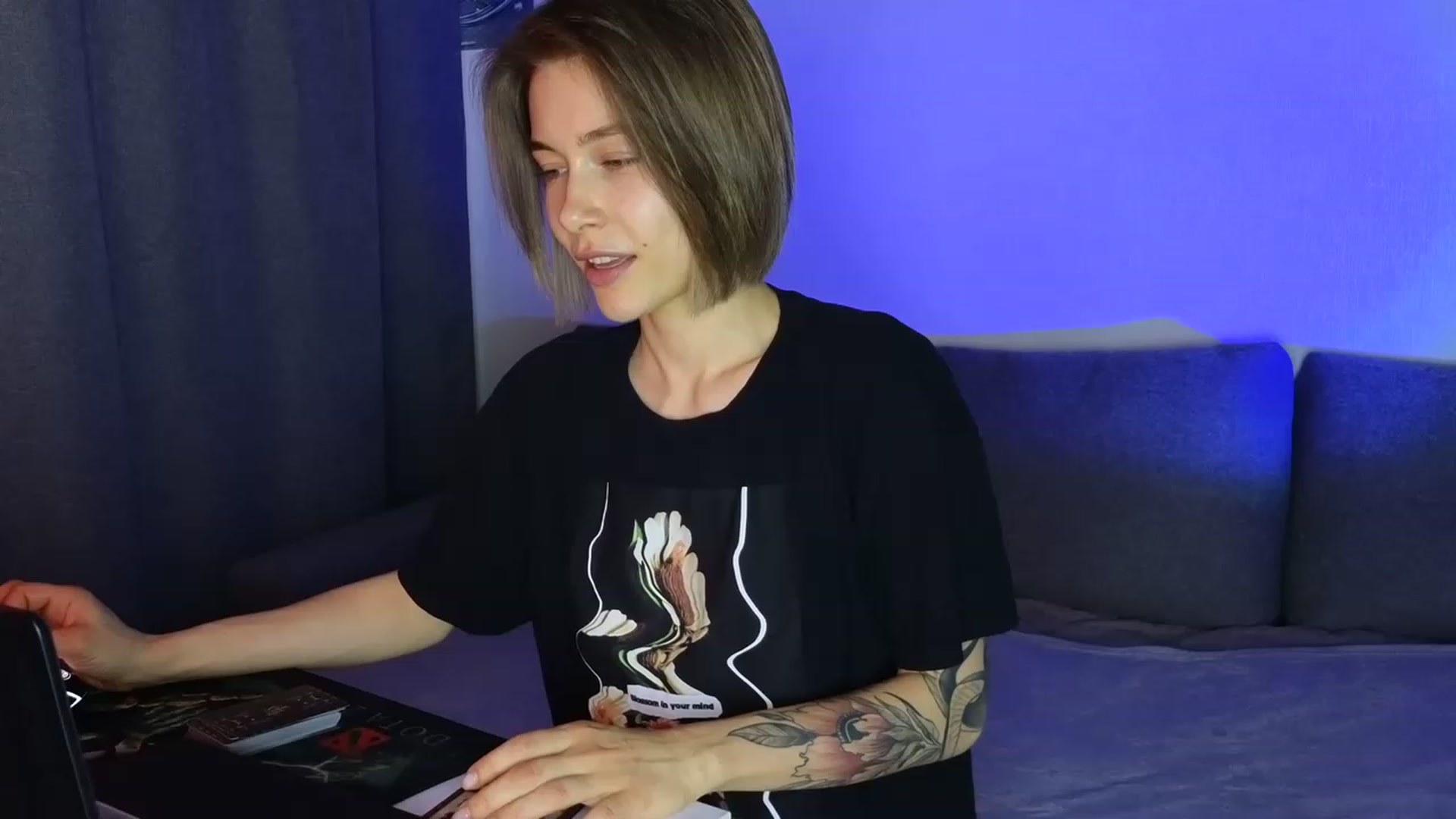 Gallery image thumbnail from KeepSpark's myfreecams stream on, 05/24/2023, 06:50 image 9 of 20