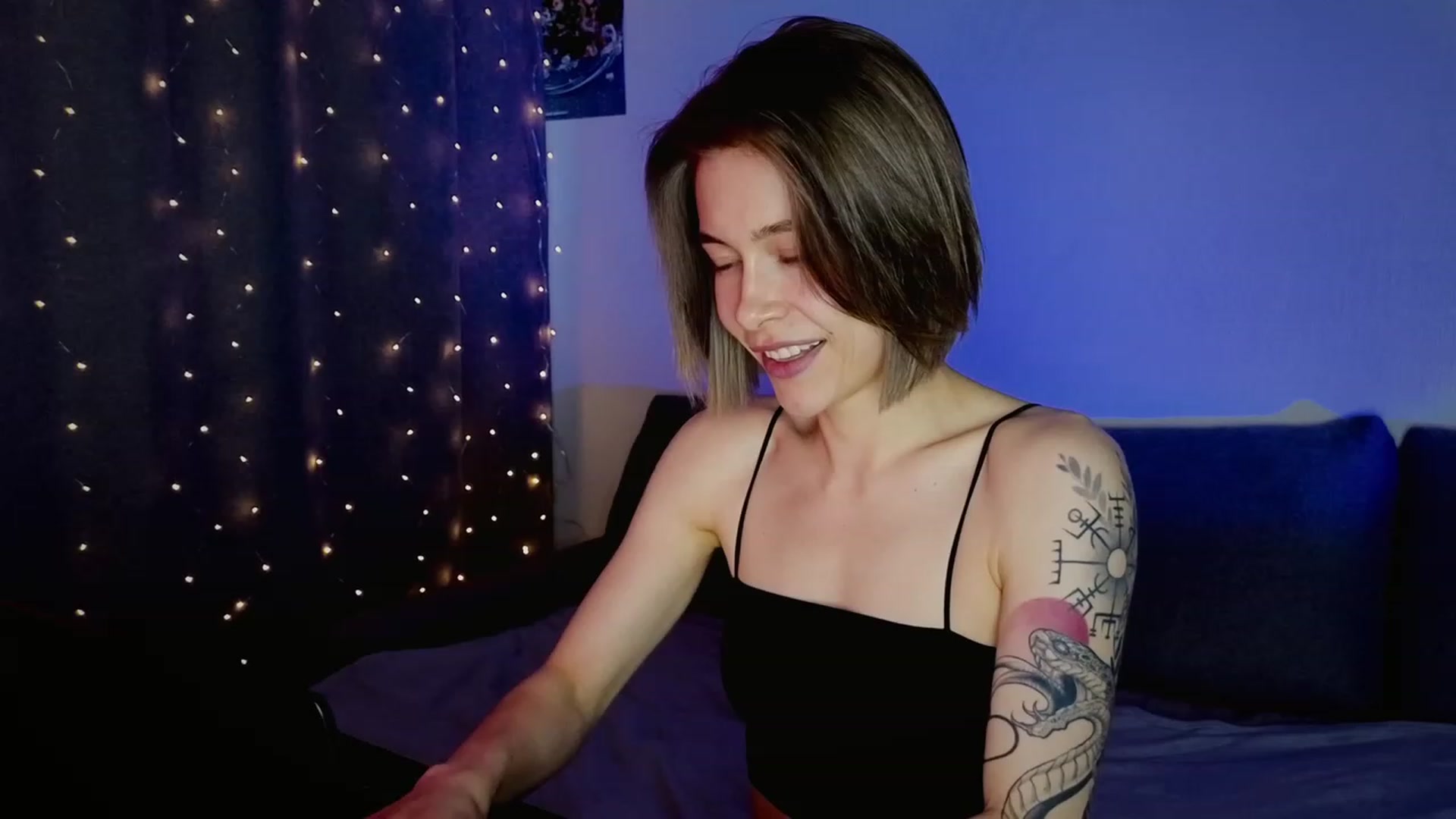 Gallery image thumbnail from KeepSpark's myfreecams stream on, 05/26/2023, 04:30 image 8 of 20