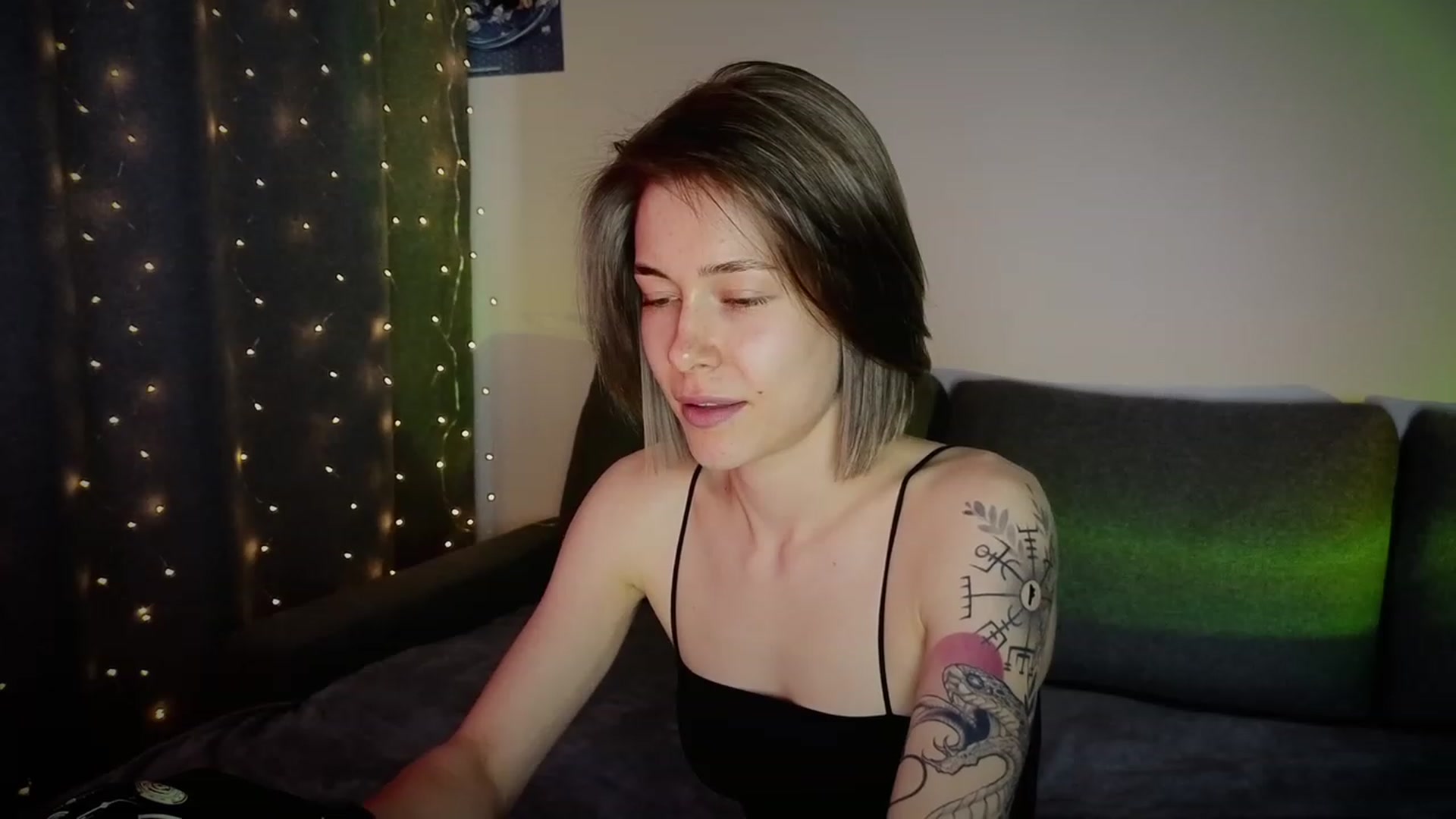 Gallery image thumbnail from KeepSpark's myfreecams stream on, 06/19/2023, 05:56 image 20 of 20