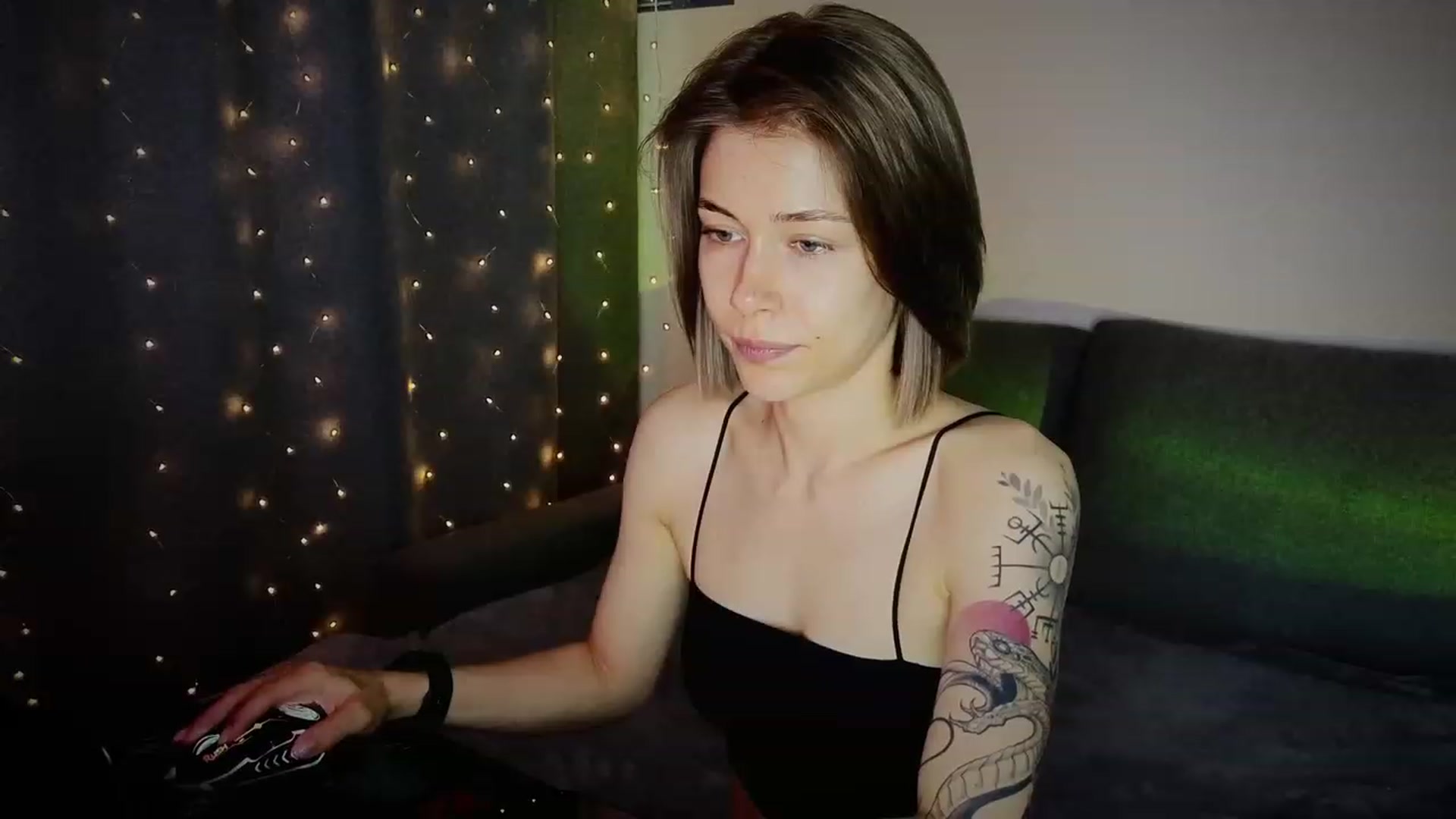 Gallery image thumbnail from KeepSpark's myfreecams stream on, 06/20/2023, 03:13 image 5 of 20
