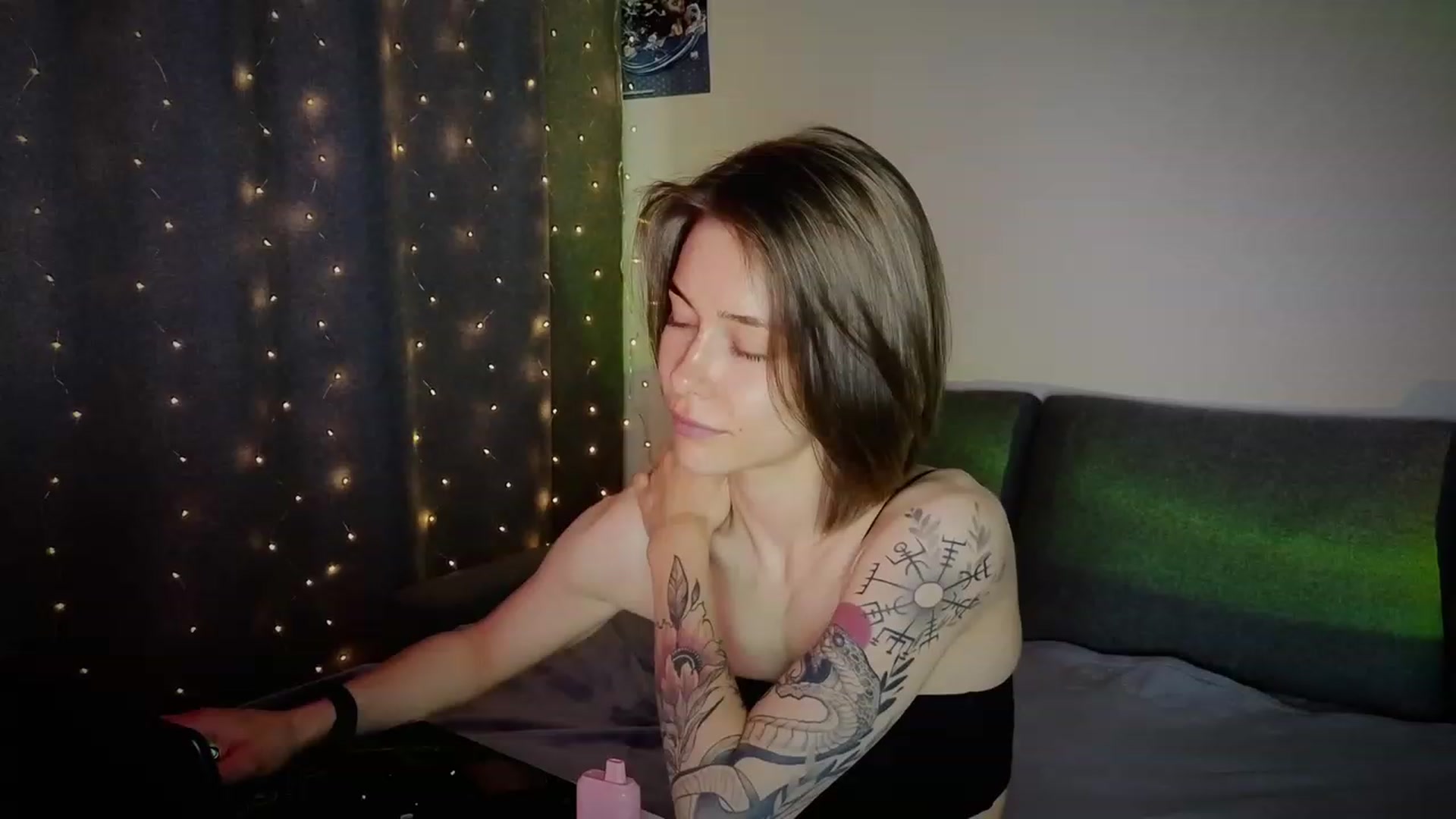 Gallery image thumbnail from KeepSpark's myfreecams stream on, 06/21/2023, 04:02 image 19 of 20