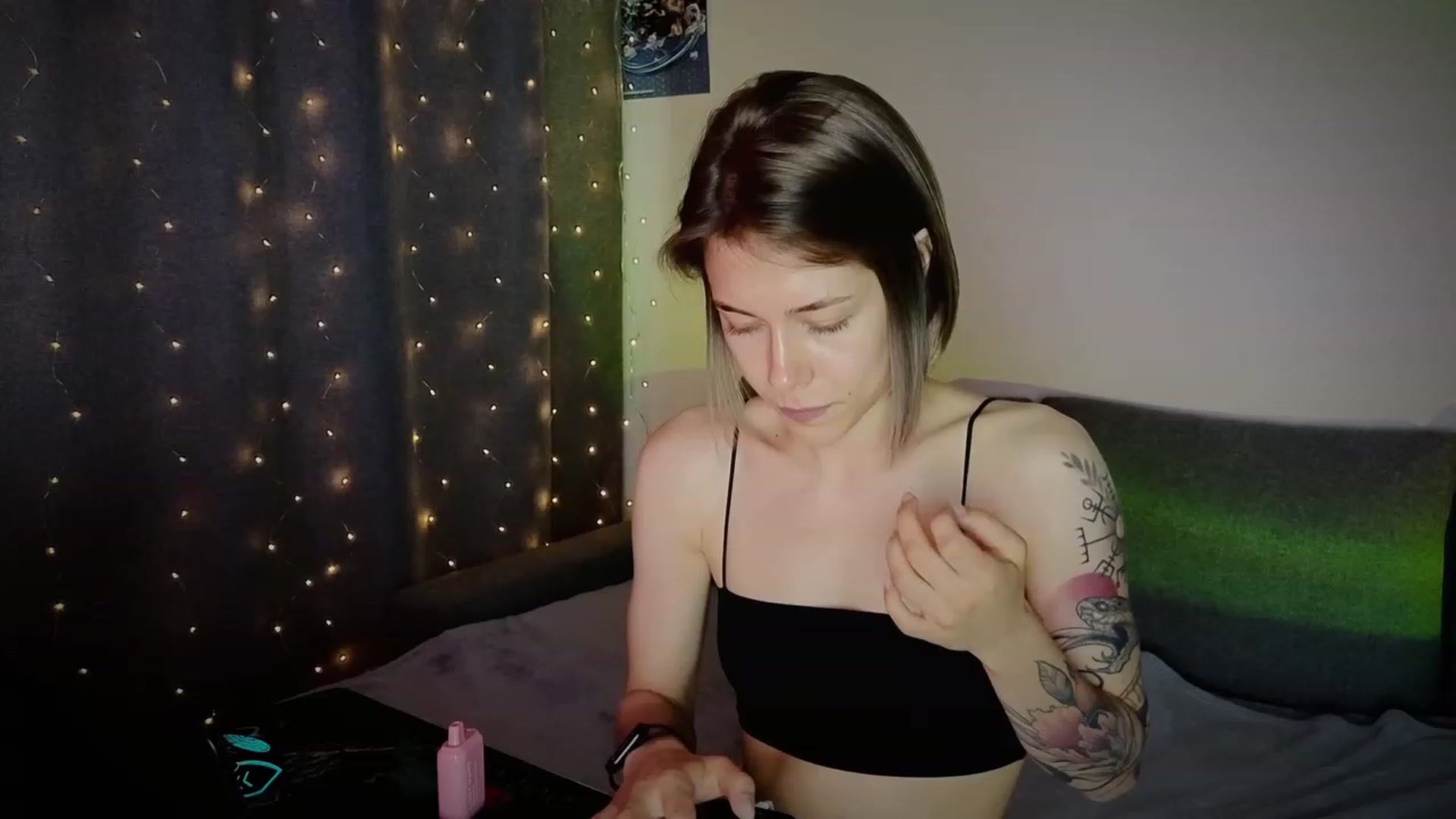 Gallery image thumbnail from KeepSpark's myfreecams stream on, 06/21/2023, 05:33 image 10 of 20