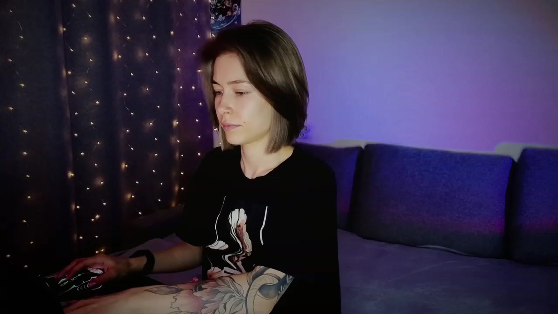 Gallery image thumbnail from KeepSpark's myfreecams stream on, 06/26/2023, 05:09 image 14 of 20