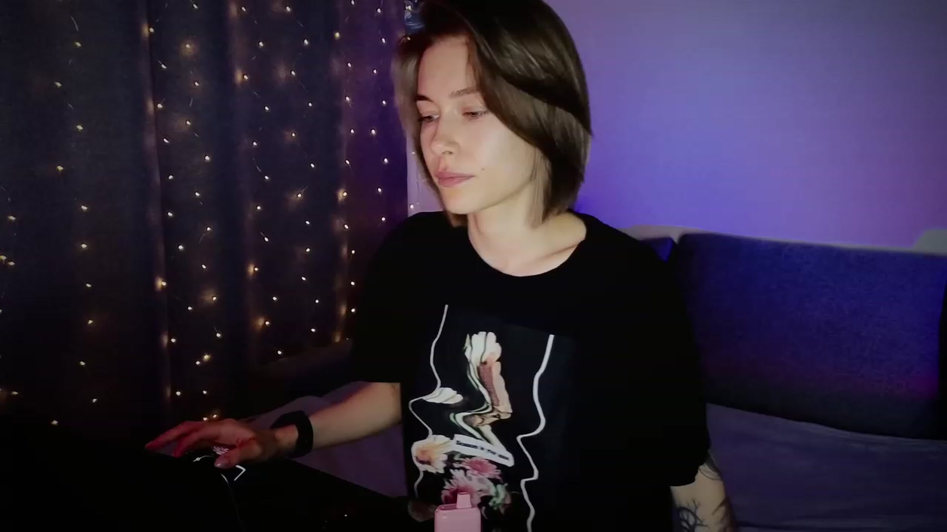 Gallery image thumbnail from KeepSpark's myfreecams stream on, 06/26/2023, 05:09 image 4 of 20