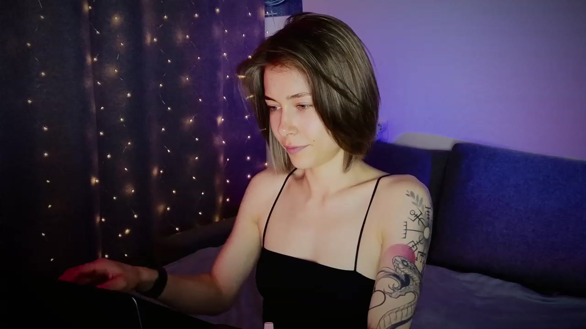 Gallery image thumbnail from KeepSpark's myfreecams stream on, 06/28/2023, 04:12 image 11 of 20