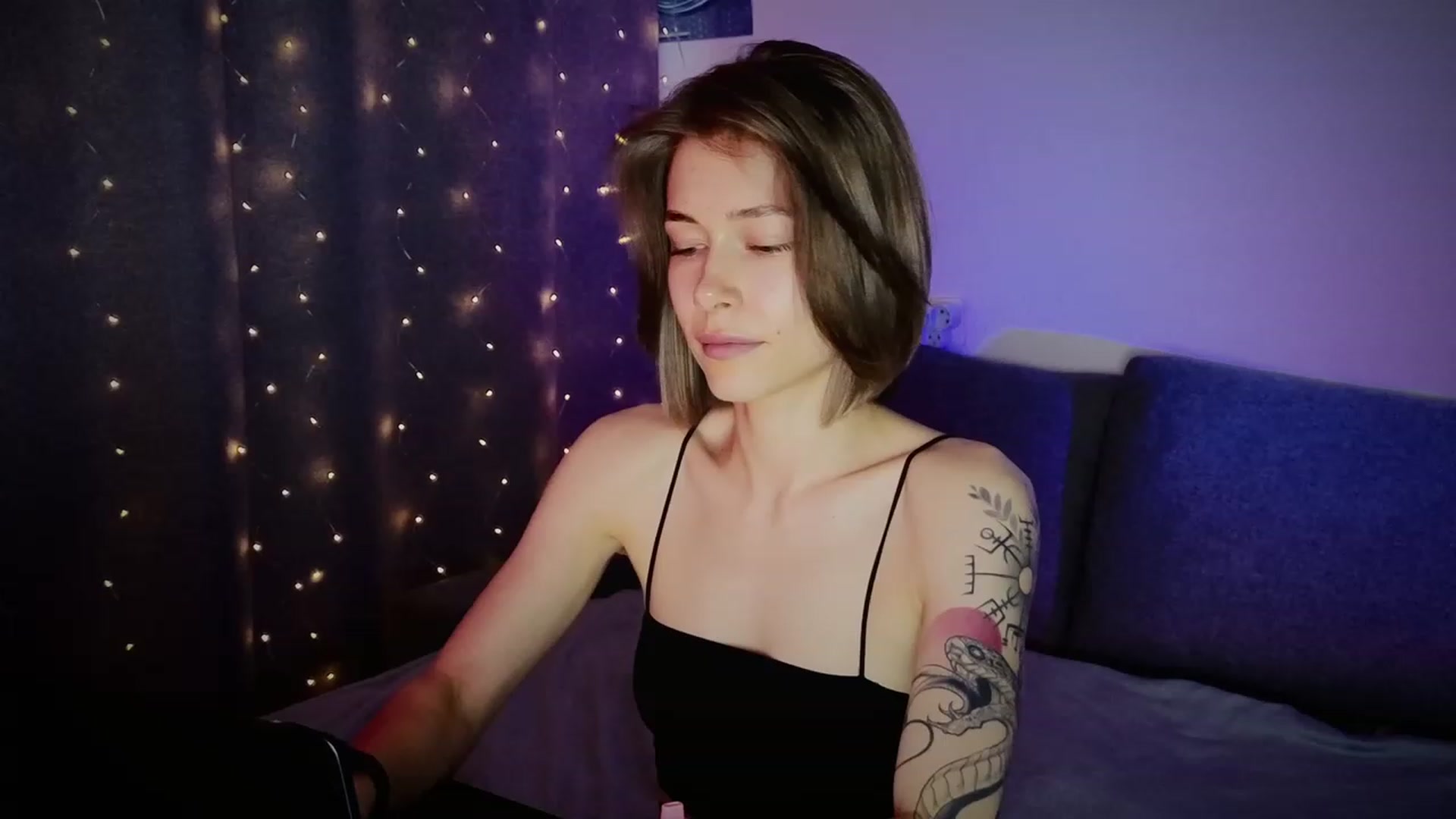Gallery image thumbnail from KeepSpark's myfreecams stream on, 06/28/2023, 04:12 image 7 of 20