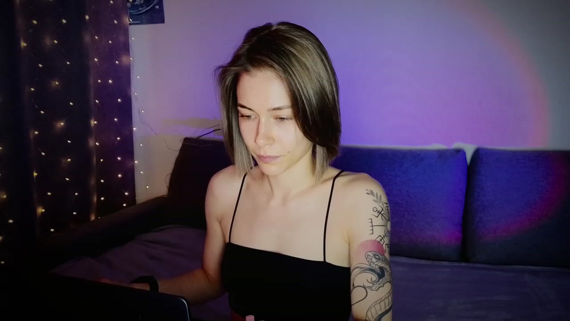 Gallery image thumbnail from KeepSpark's myfreecams stream on, 07/01/2023, 02:54 image 2 of 20