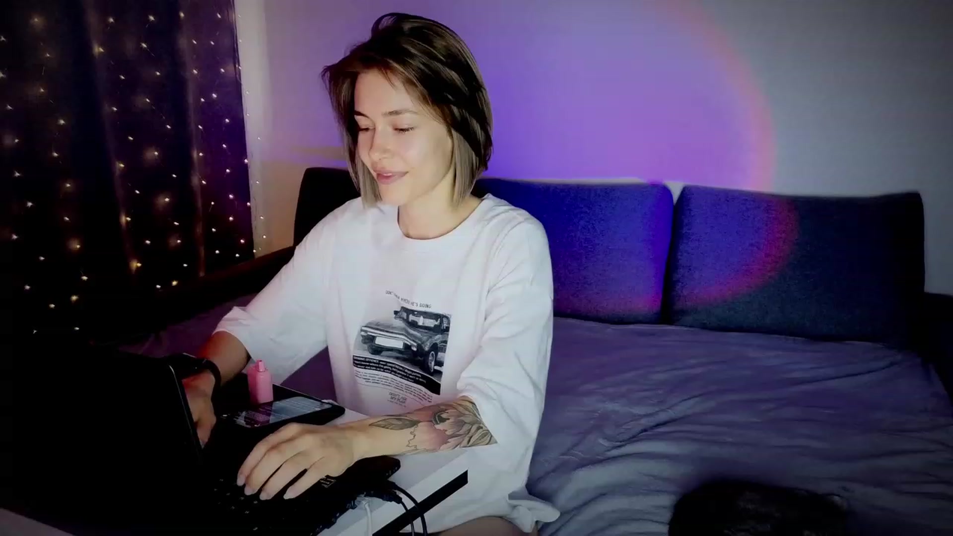 Gallery image thumbnail from KeepSpark's myfreecams stream on, 07/04/2023, 04:27 image 9 of 20